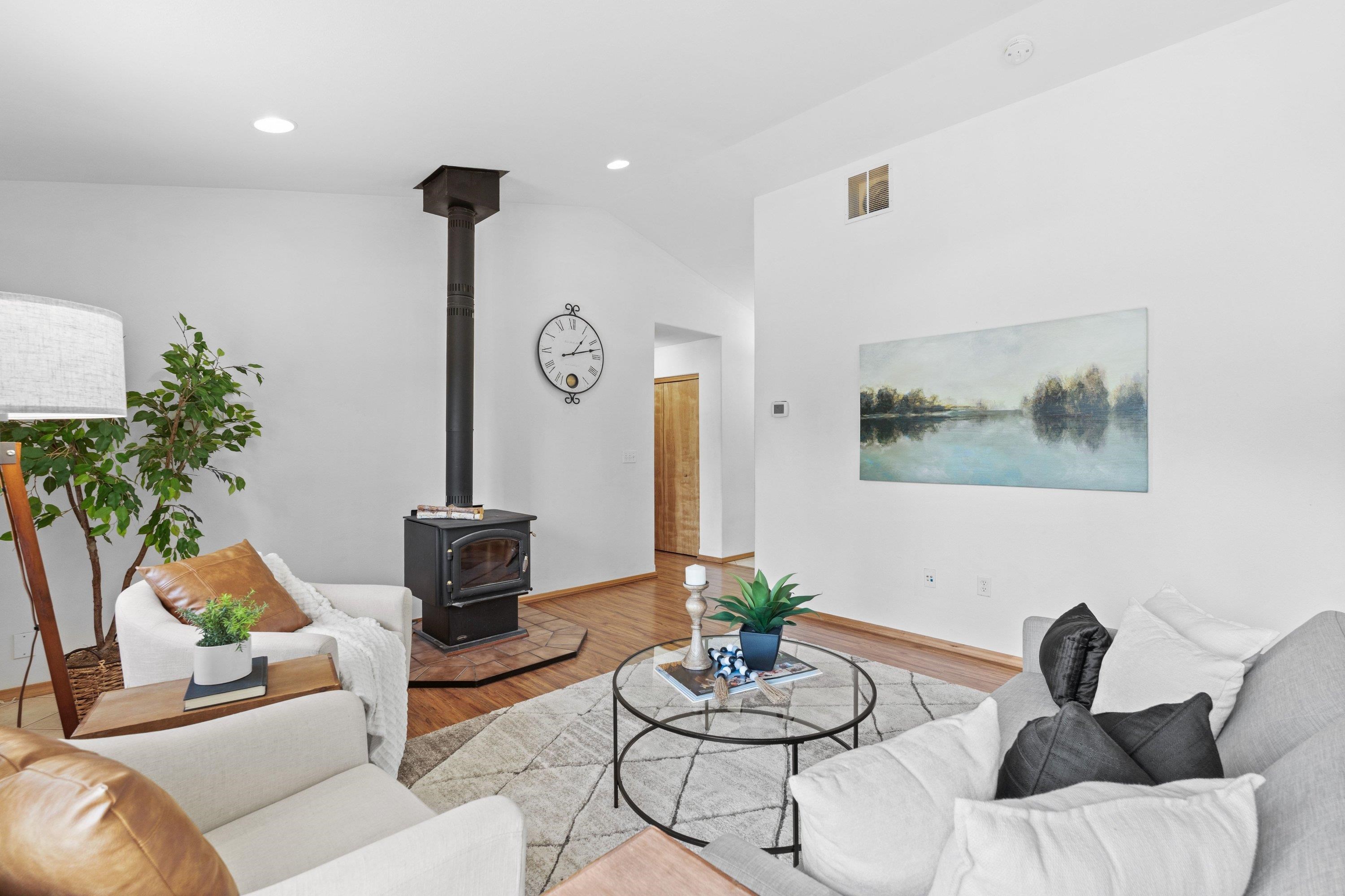 701 N Lefevre St - Photo 5