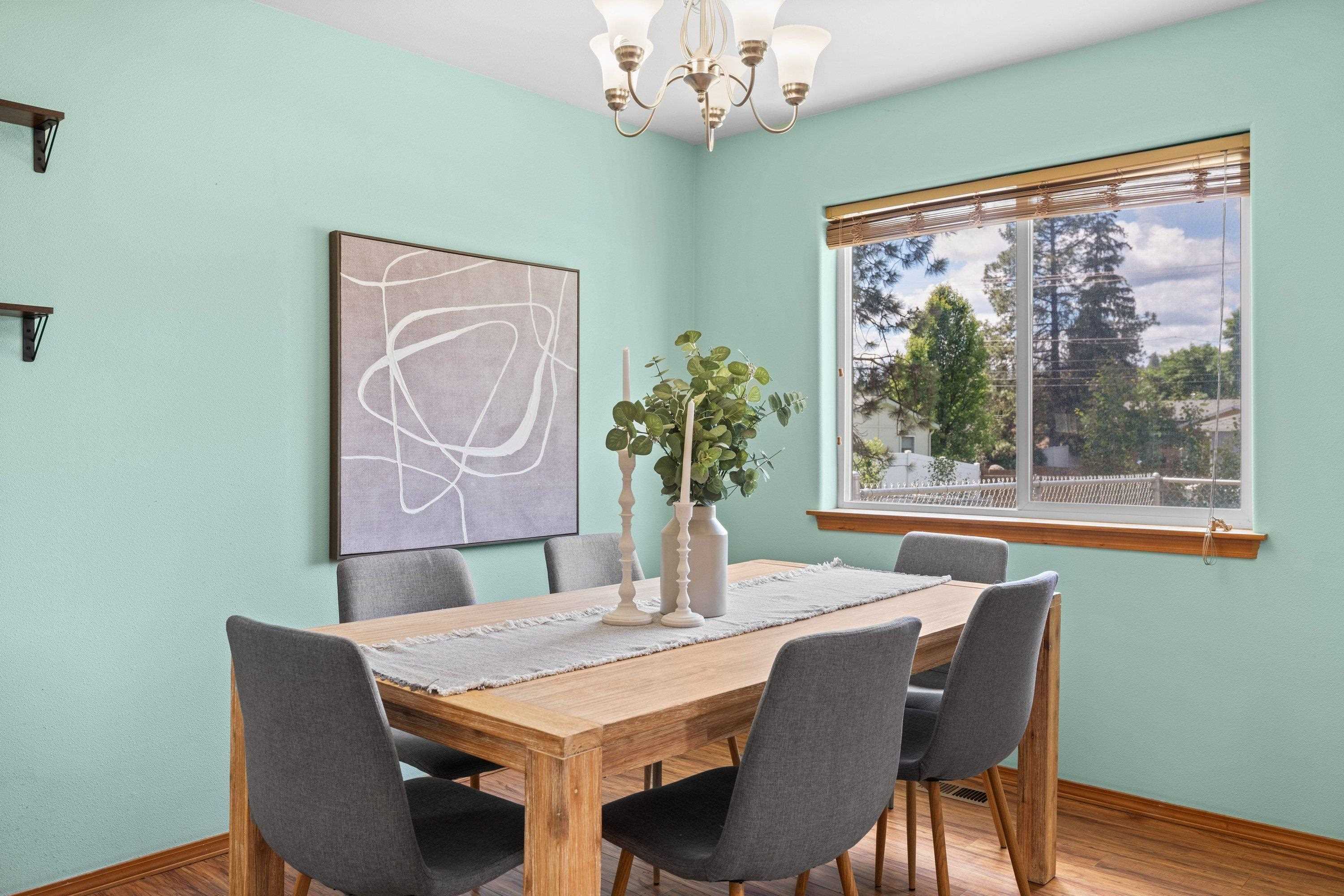 701 N Lefevre St - Photo 8