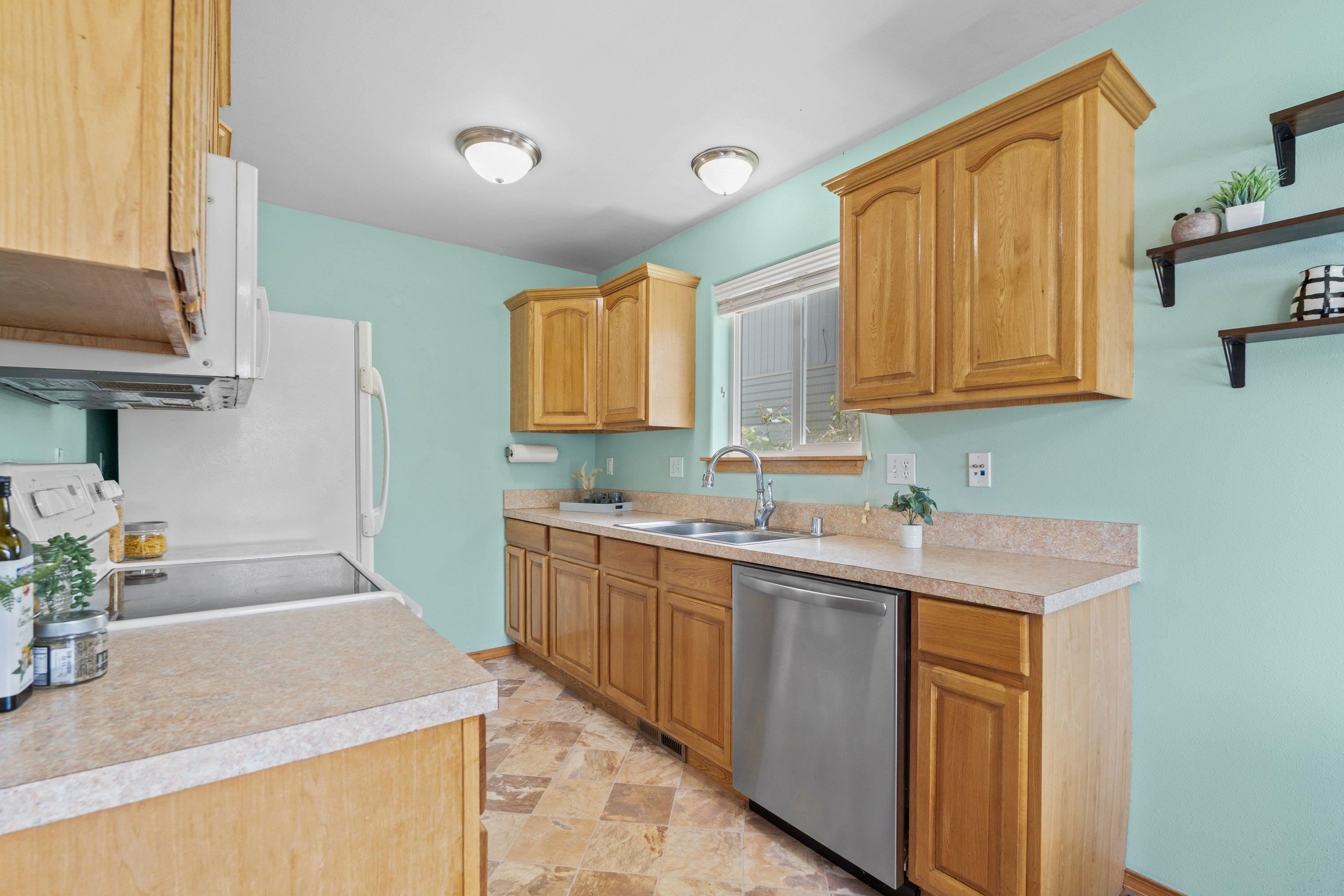 701 N Lefevre St - Photo 12