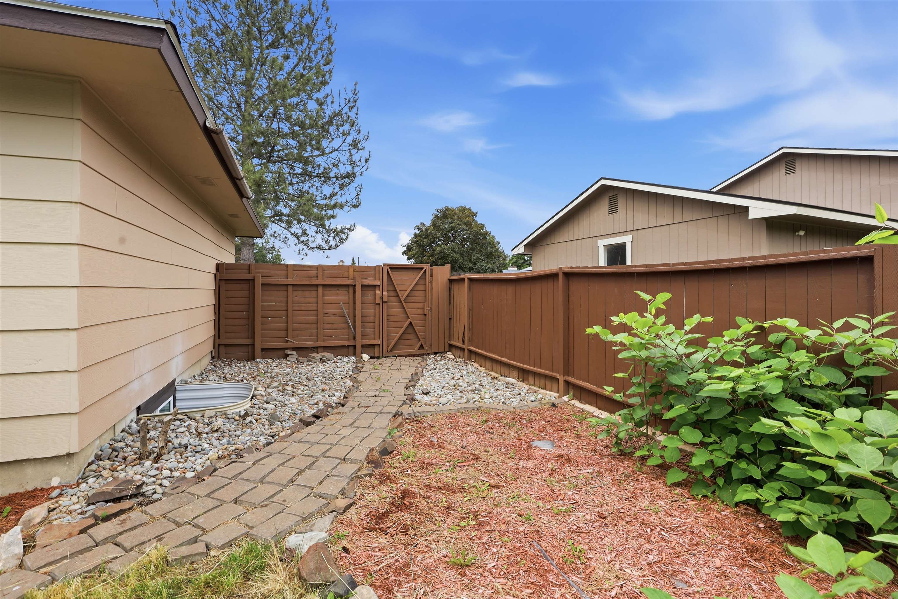 13311 E GUTHRIE Dr - Photo 32