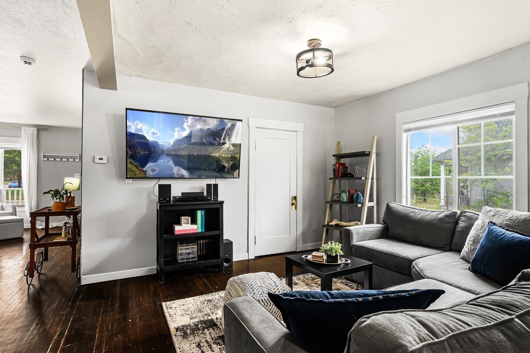 2621 W Sharp Ave - Photo 11