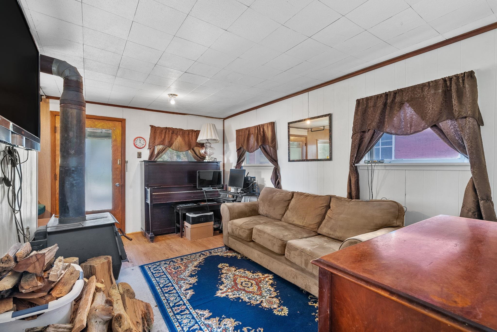 110 E Weston St - Photo 7