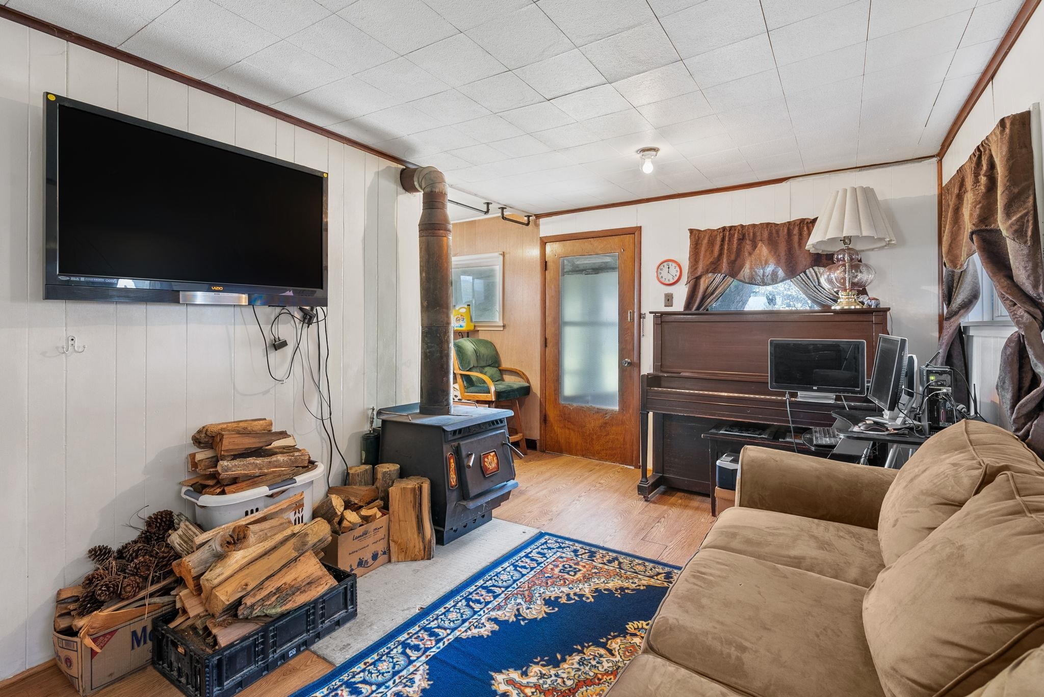 110 E Weston St - Photo 9