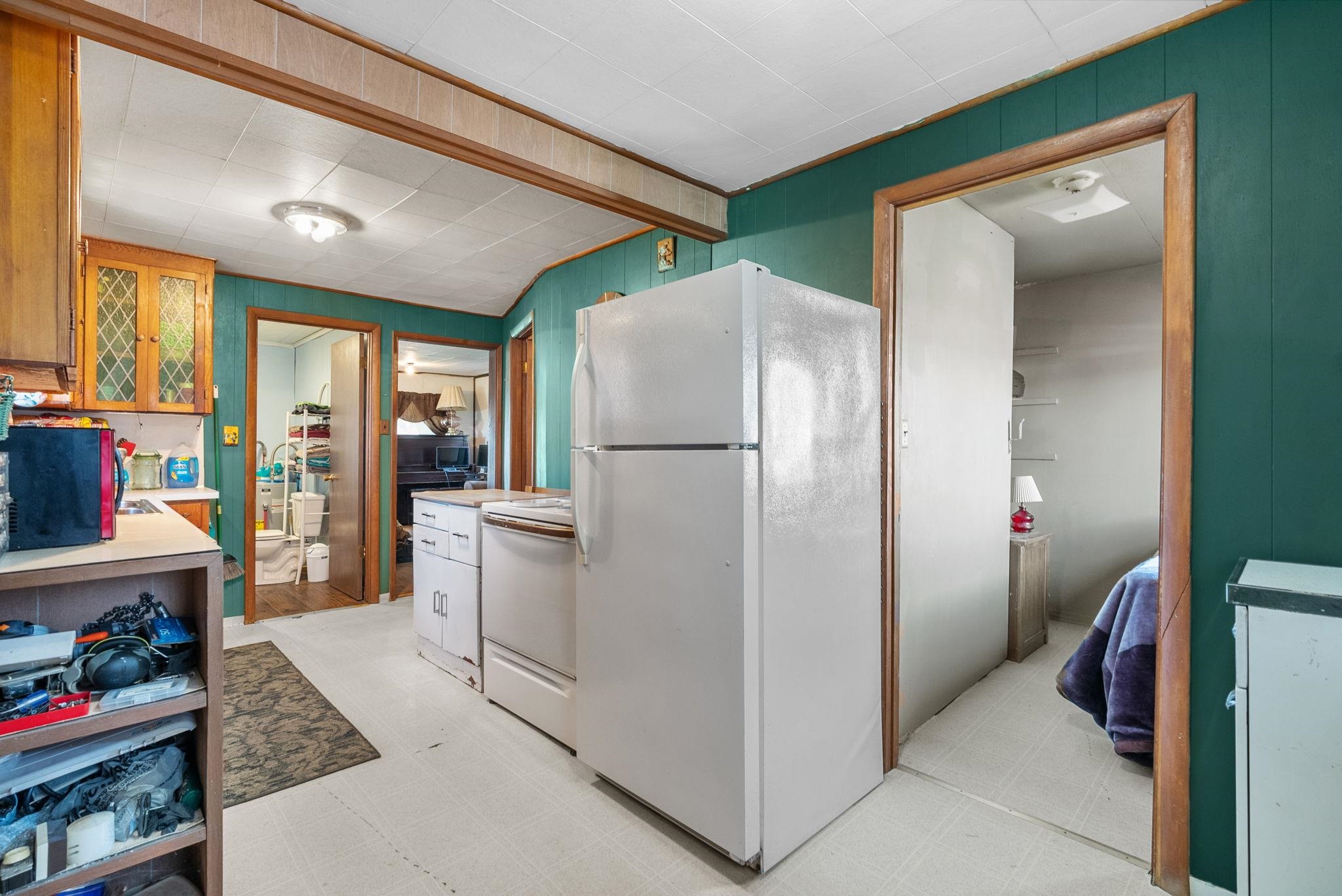 110 E Weston St - Photo 21