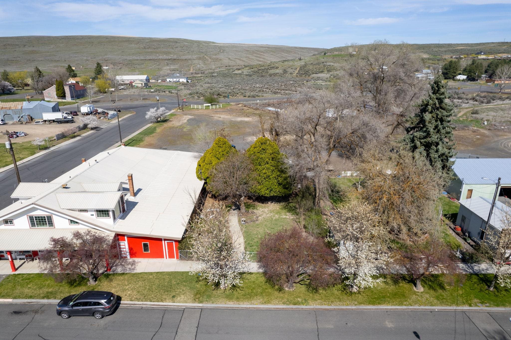 110 E Weston St - Photo 38