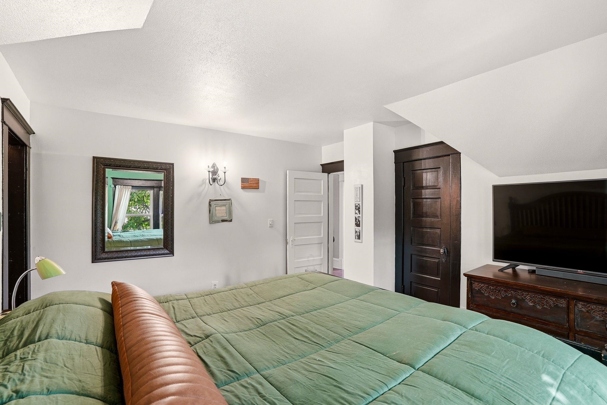 2526 E Boone Ave - Photo 18