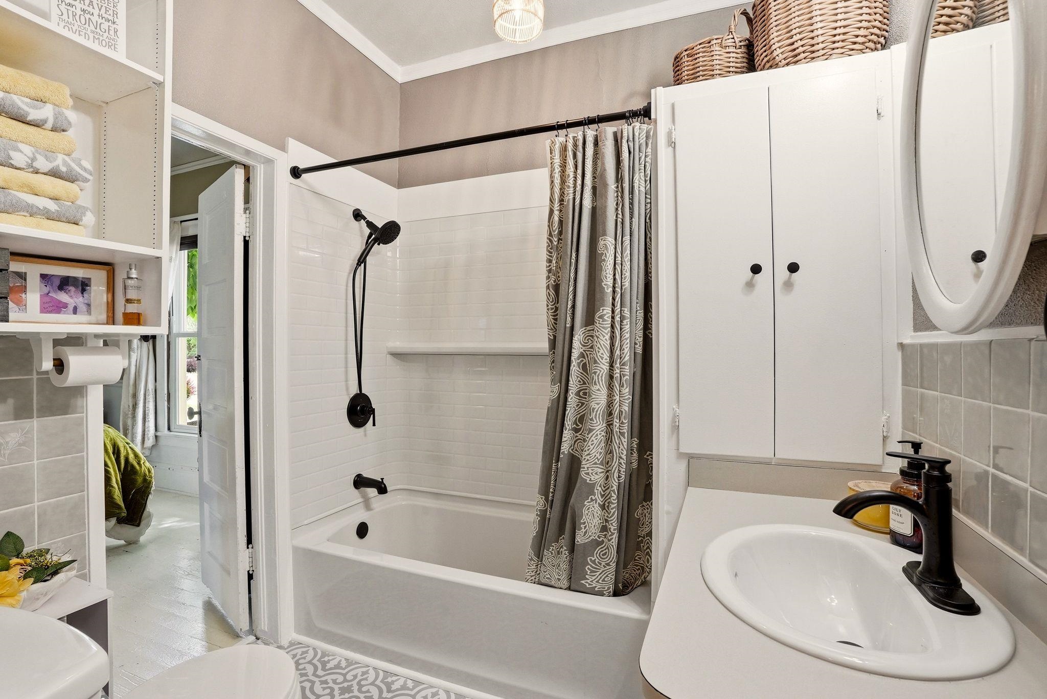 2526 E Boone Ave - Photo 24