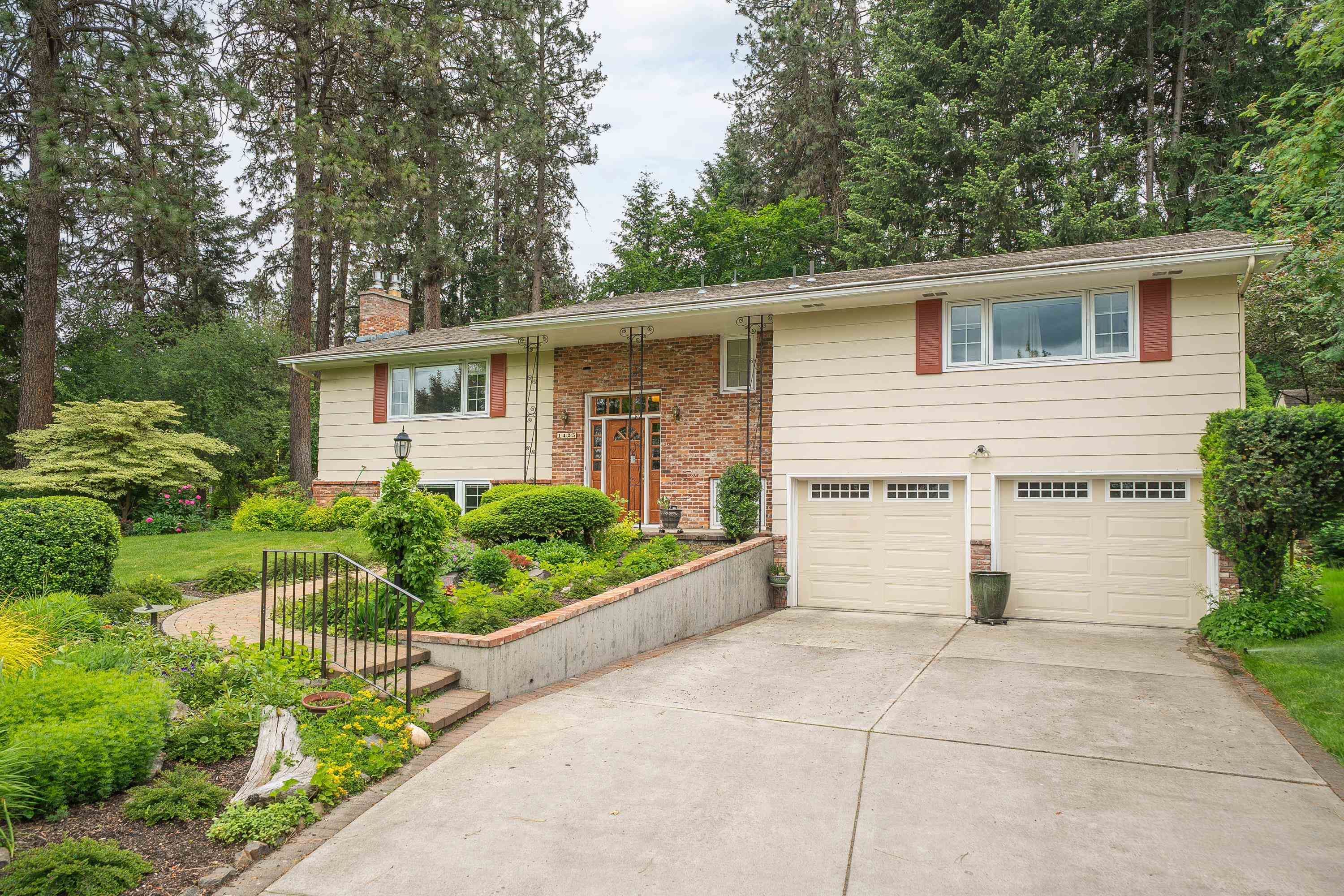 1425 W Lawrence Dr - Photo 2