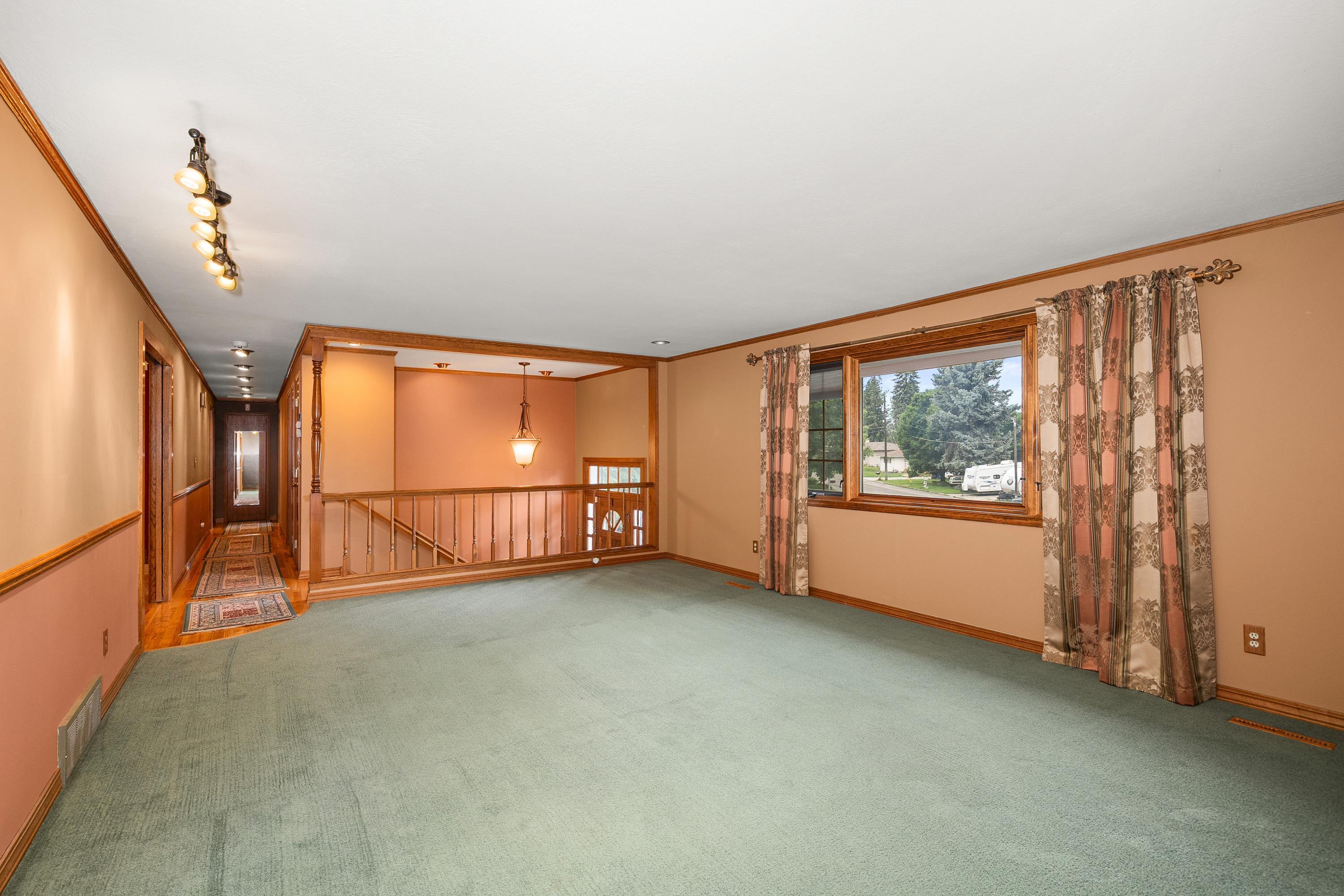 1425 W Lawrence Dr - Photo 8