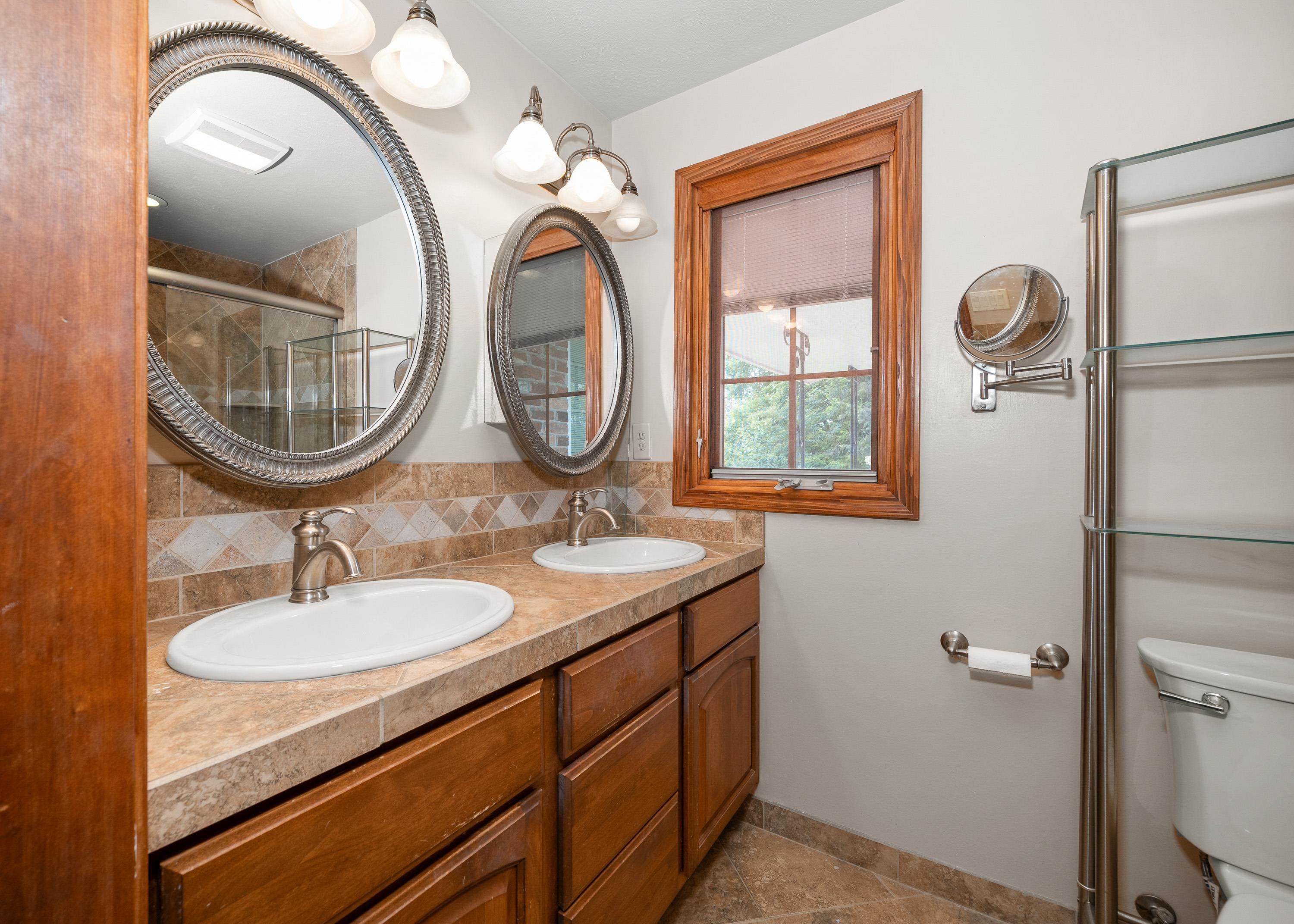1425 W Lawrence Dr - Photo 17