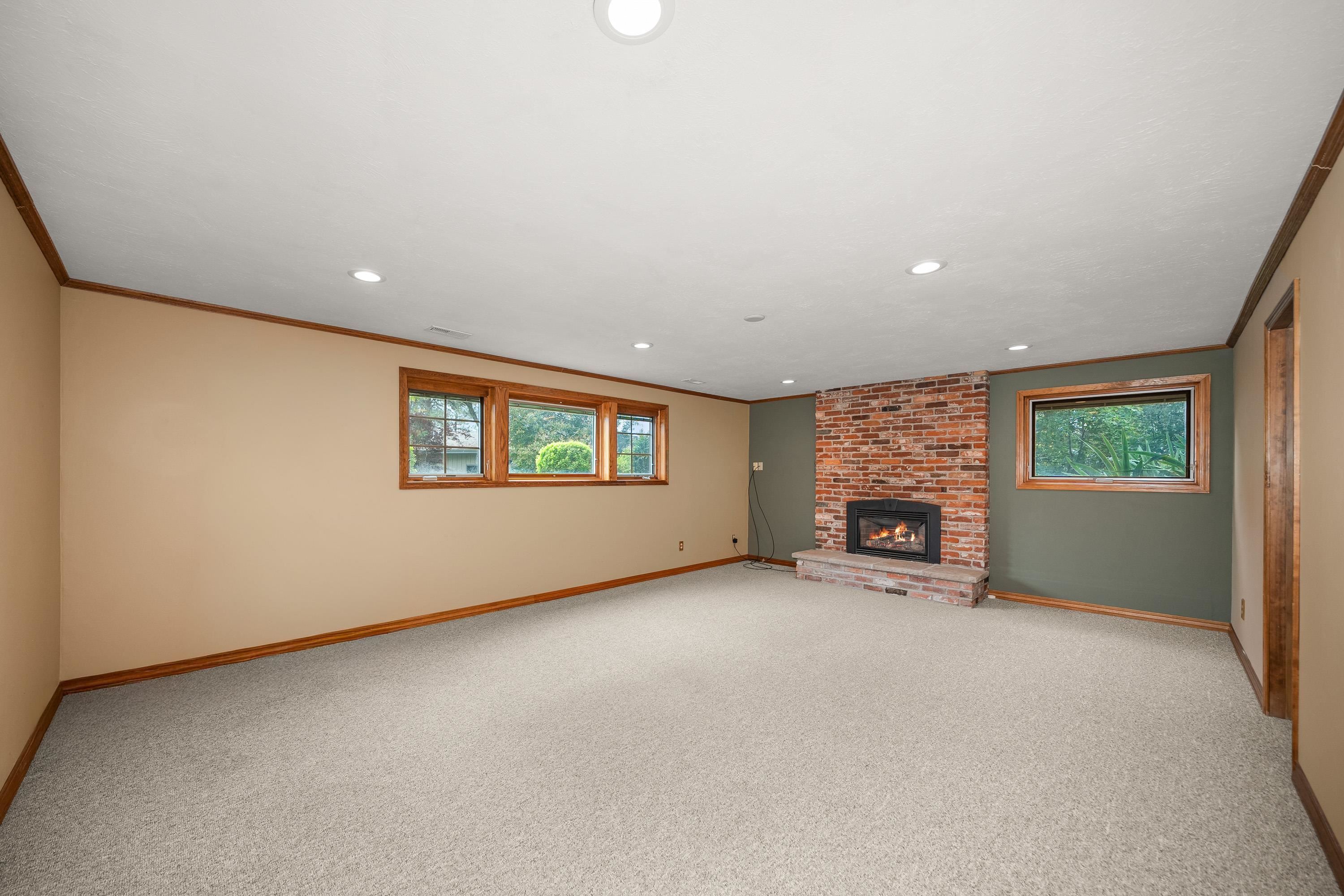 1425 W Lawrence Dr - Photo 23