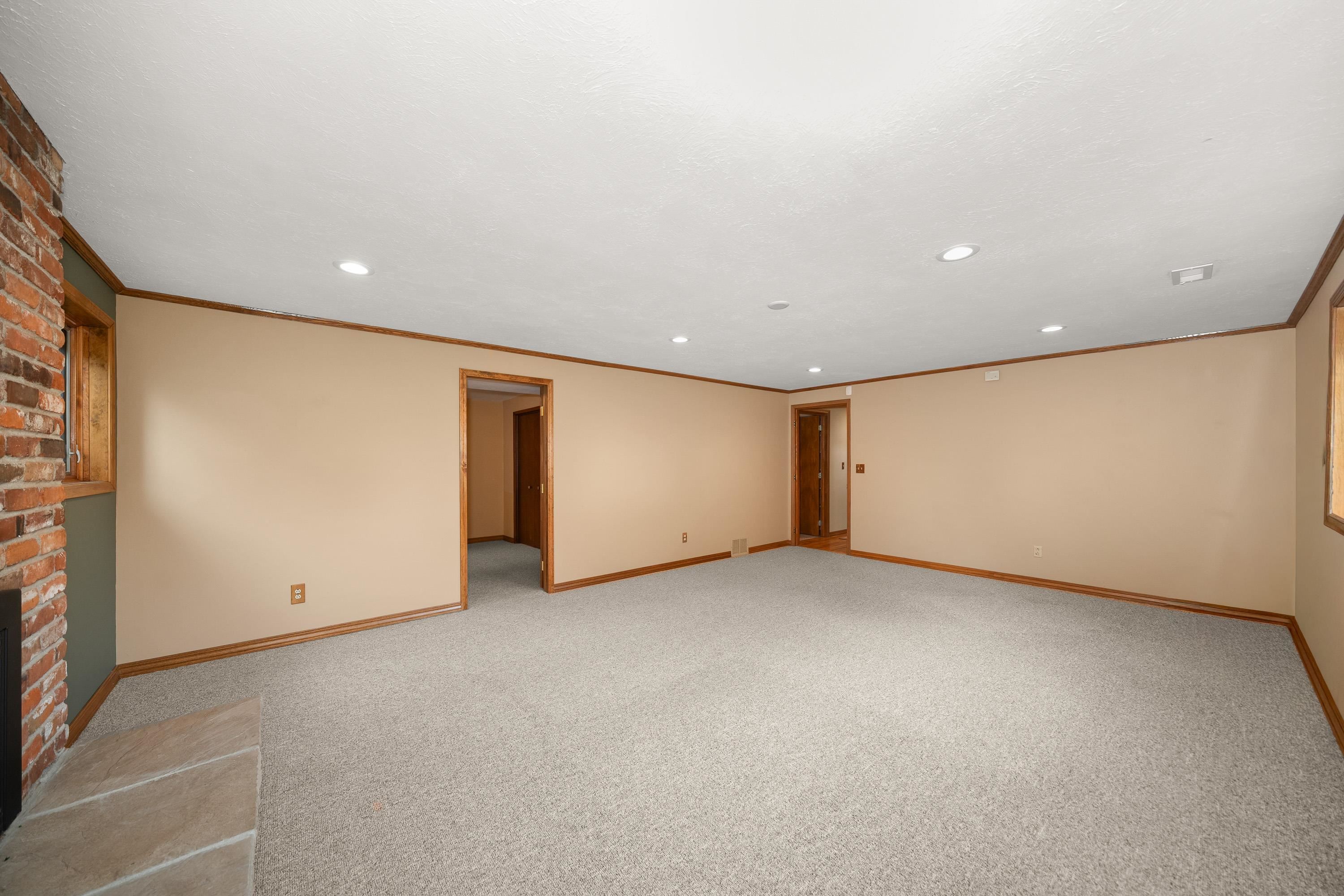 1425 W Lawrence Dr - Photo 24