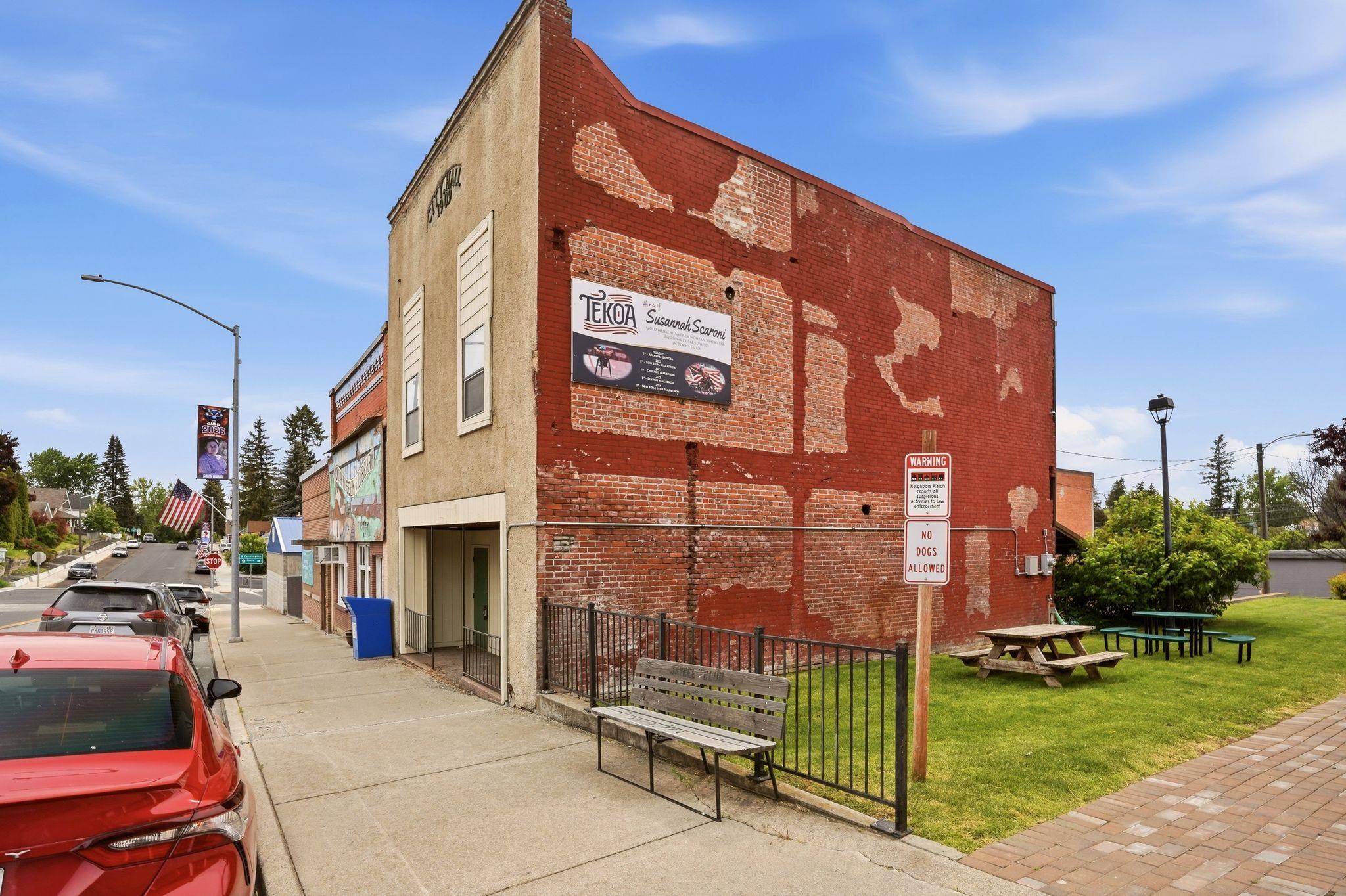 129 S Crosby St - Photo 4