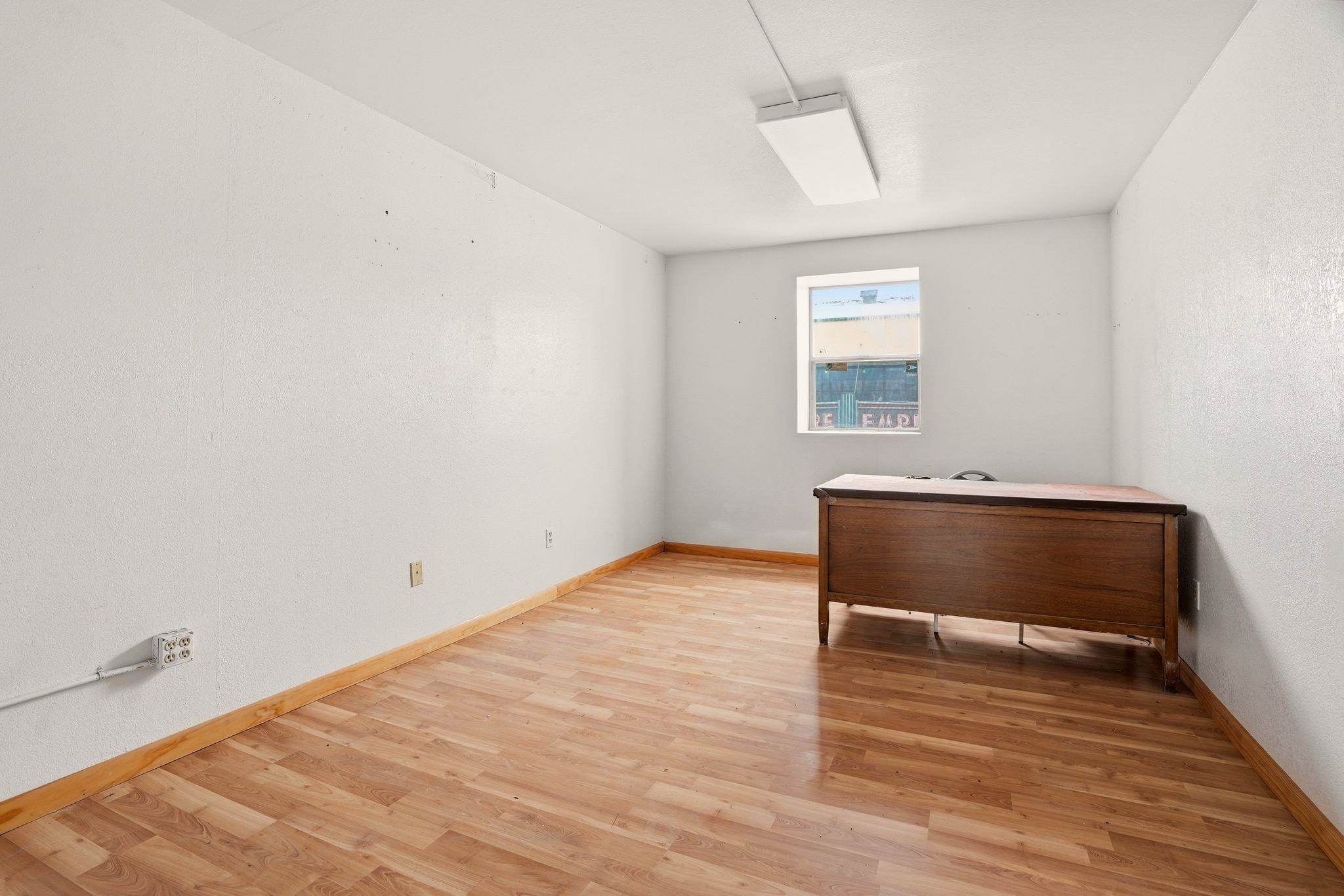 129 S Crosby St - Photo 15