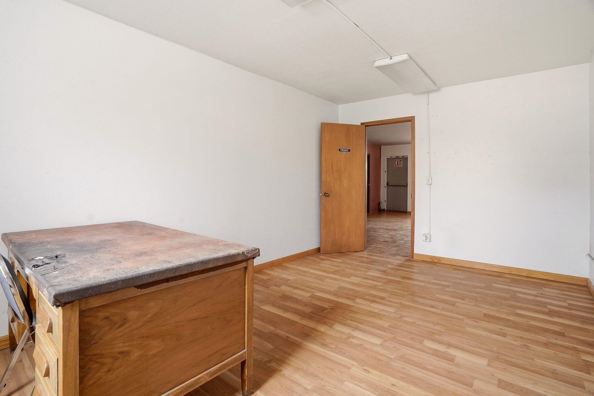 129 S Crosby St - Photo 16