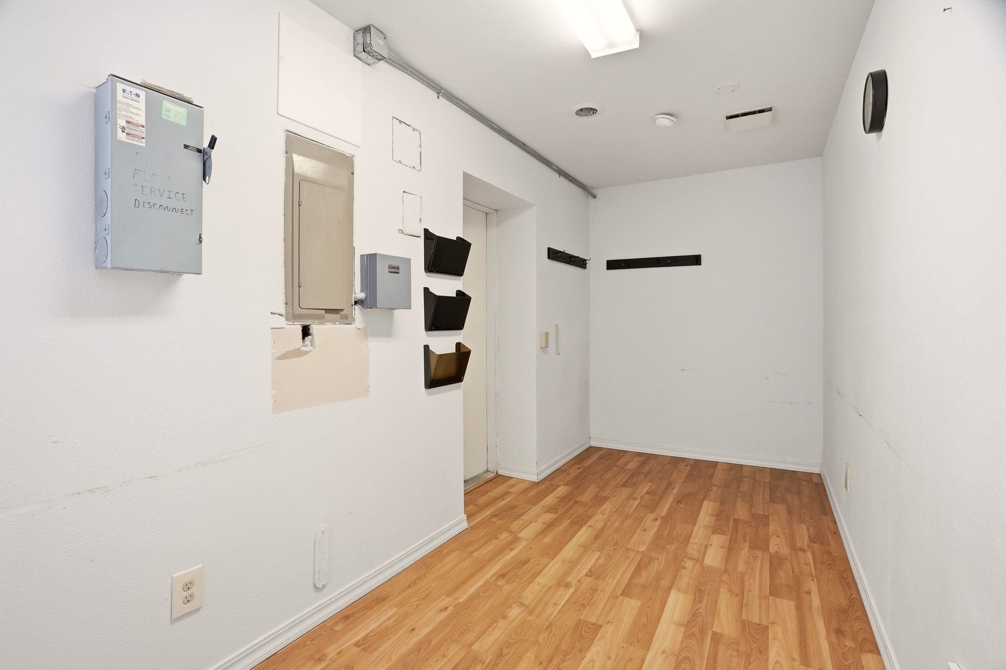 129 S Crosby St - Photo 20