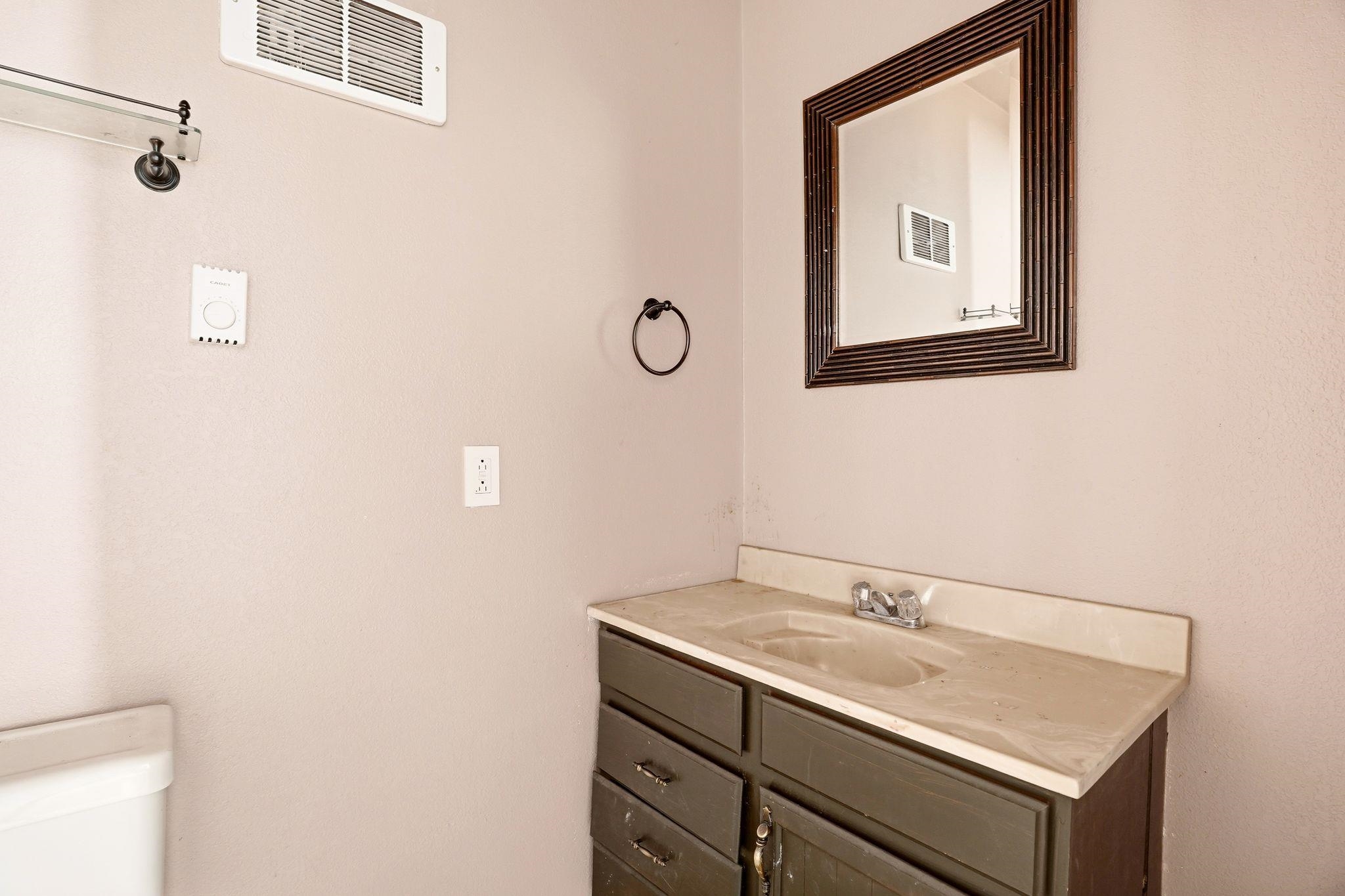 129 S Crosby St - Photo 22