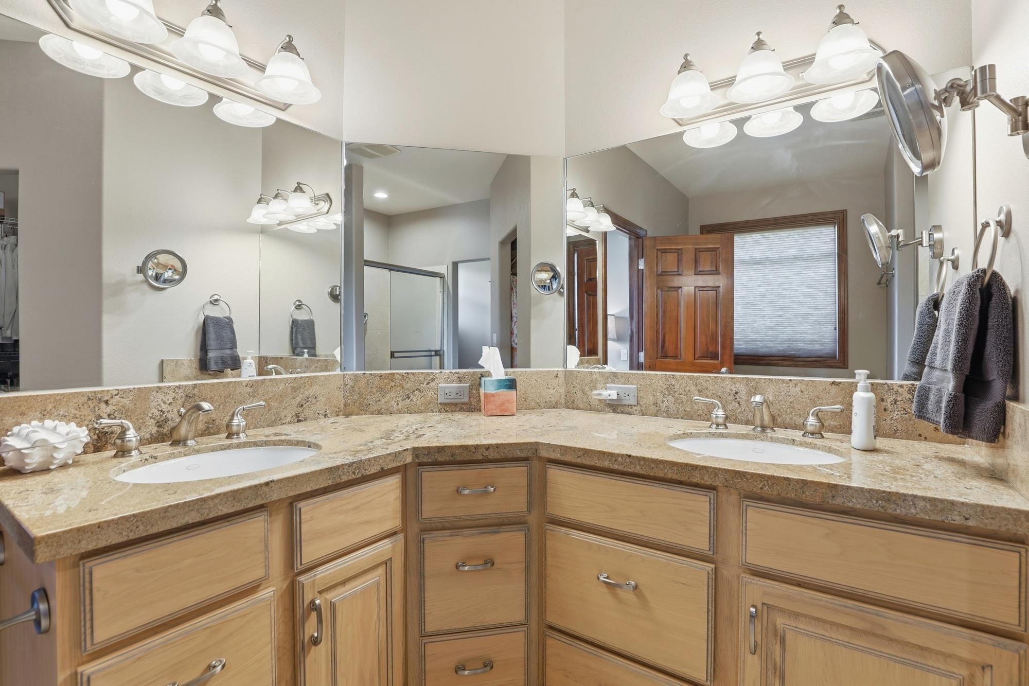 1824 W Blueberry Ln - Photo 19