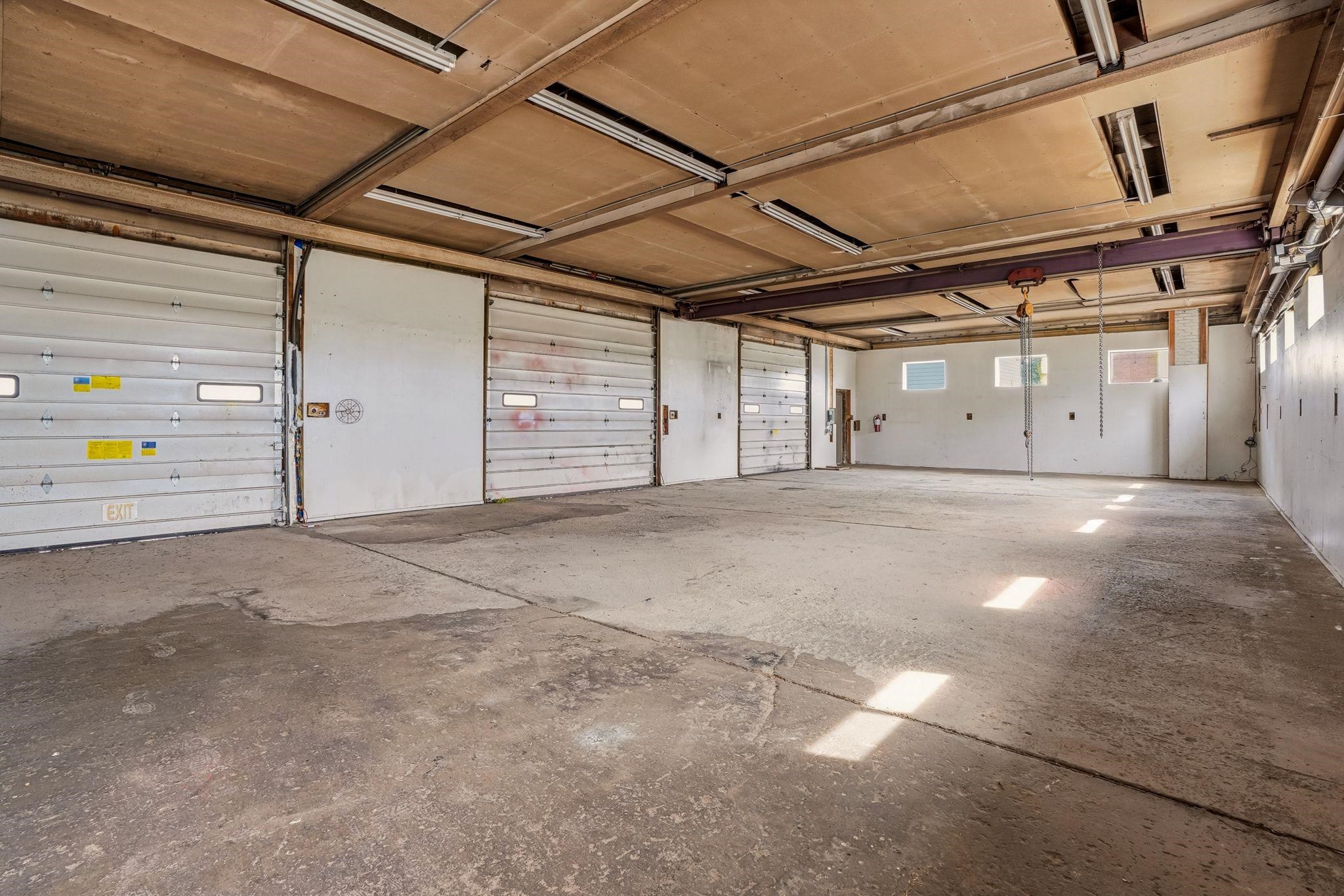 223 N Crosby St - Photo 9