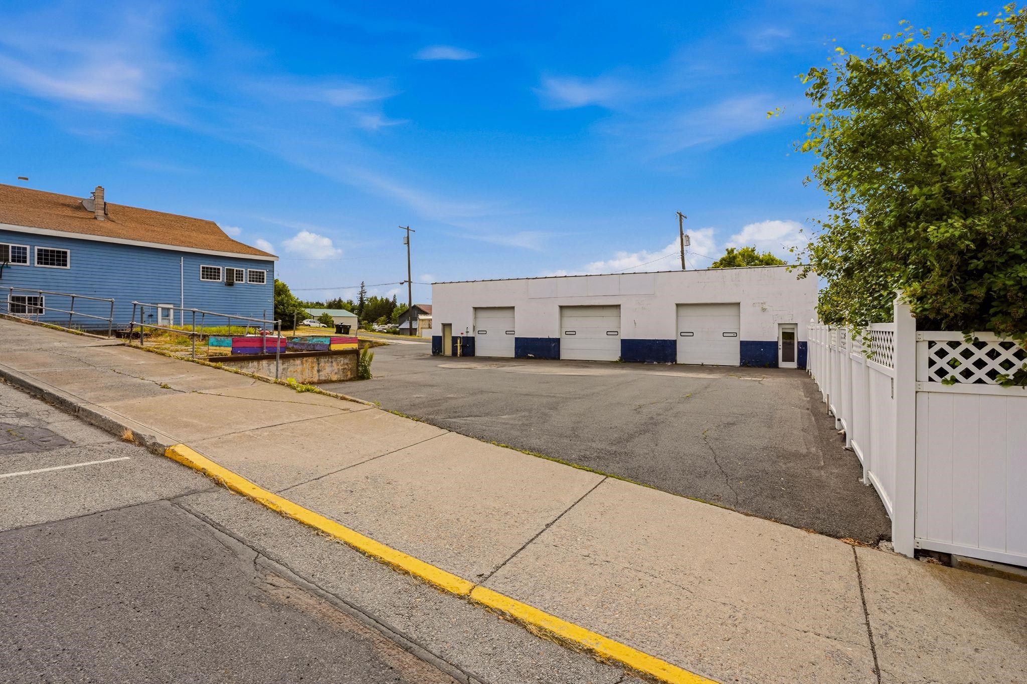223 N Crosby St - Photo 15
