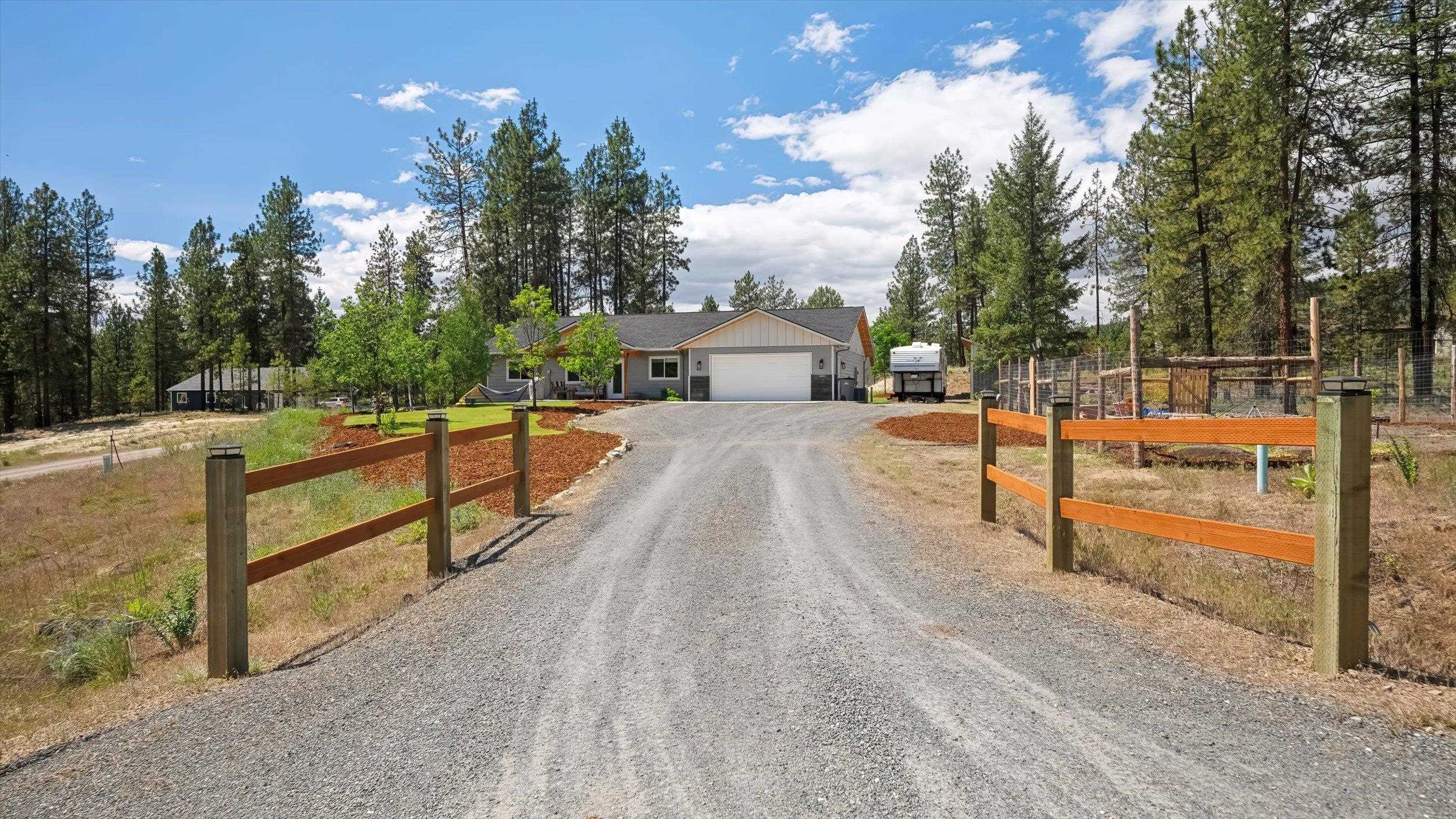 1286 Inez Way - Photo 3