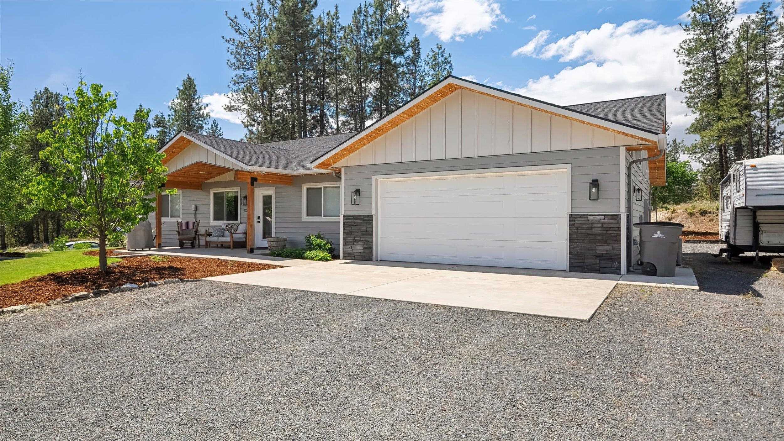 1286 Inez Way - Photo 4