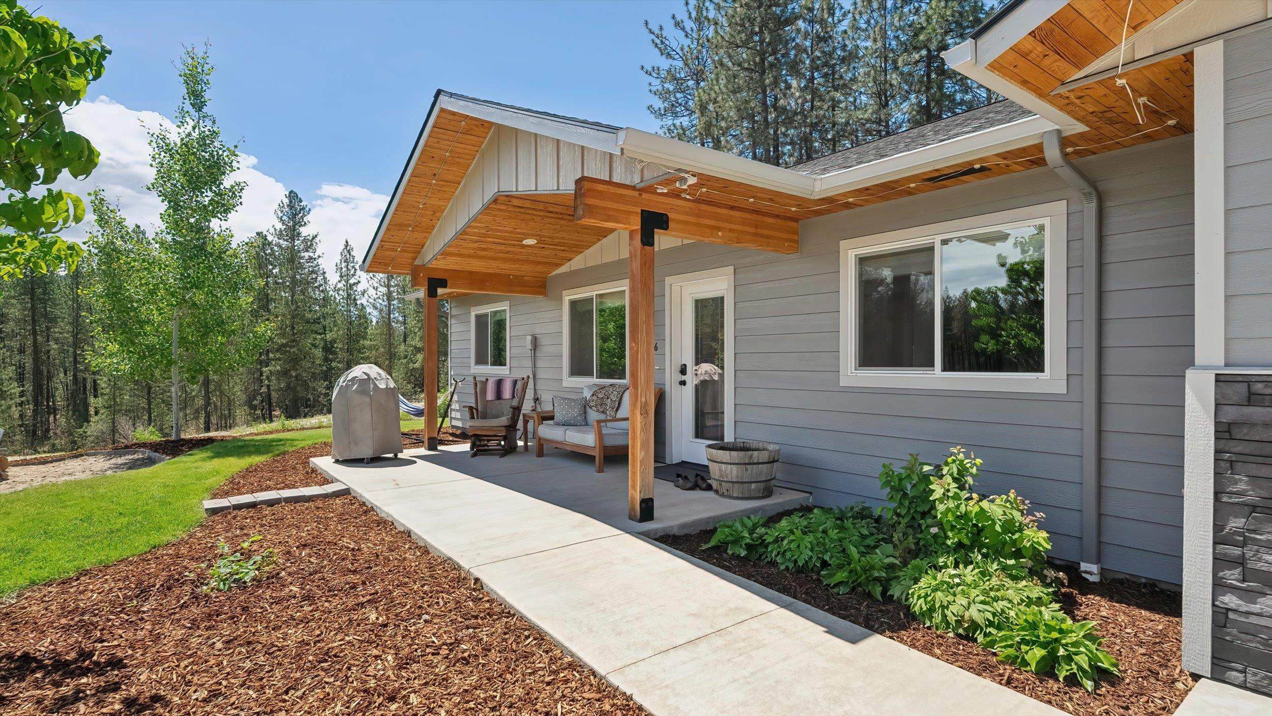 1286 Inez Way - Photo 5
