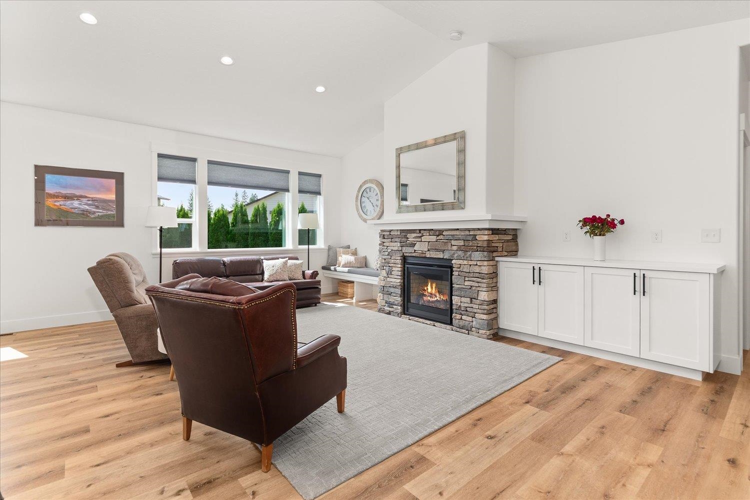 16 E 11th Ct - Photo 12