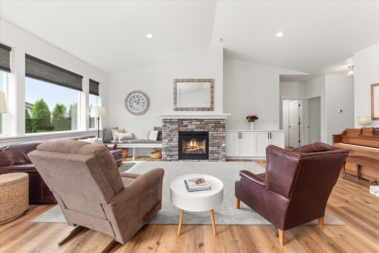 16 E 11th Ct - Photo 13