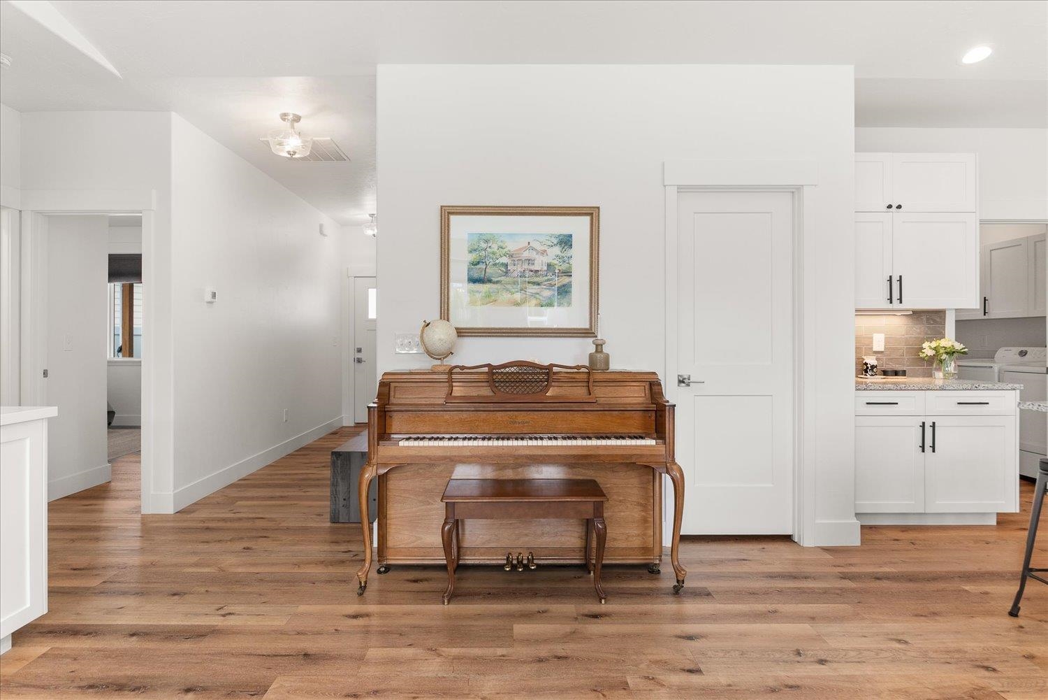 16 E 11th Ct - Photo 16