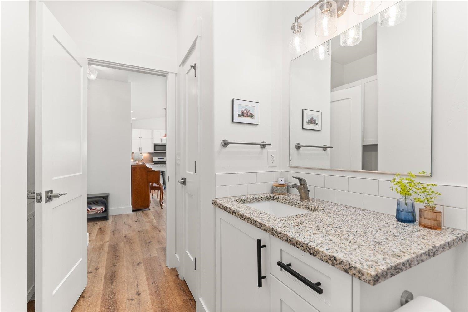 16 E 11th Ct - Photo 30