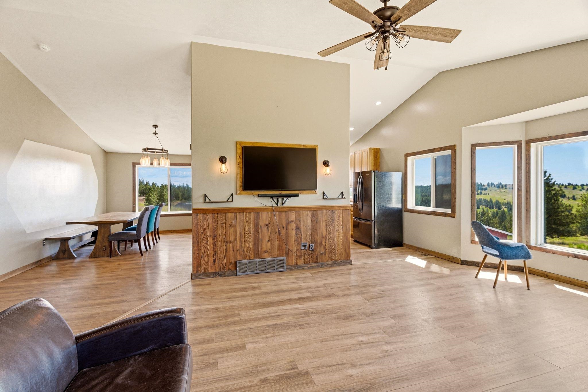 36127 N Hart Rd - Photo 10