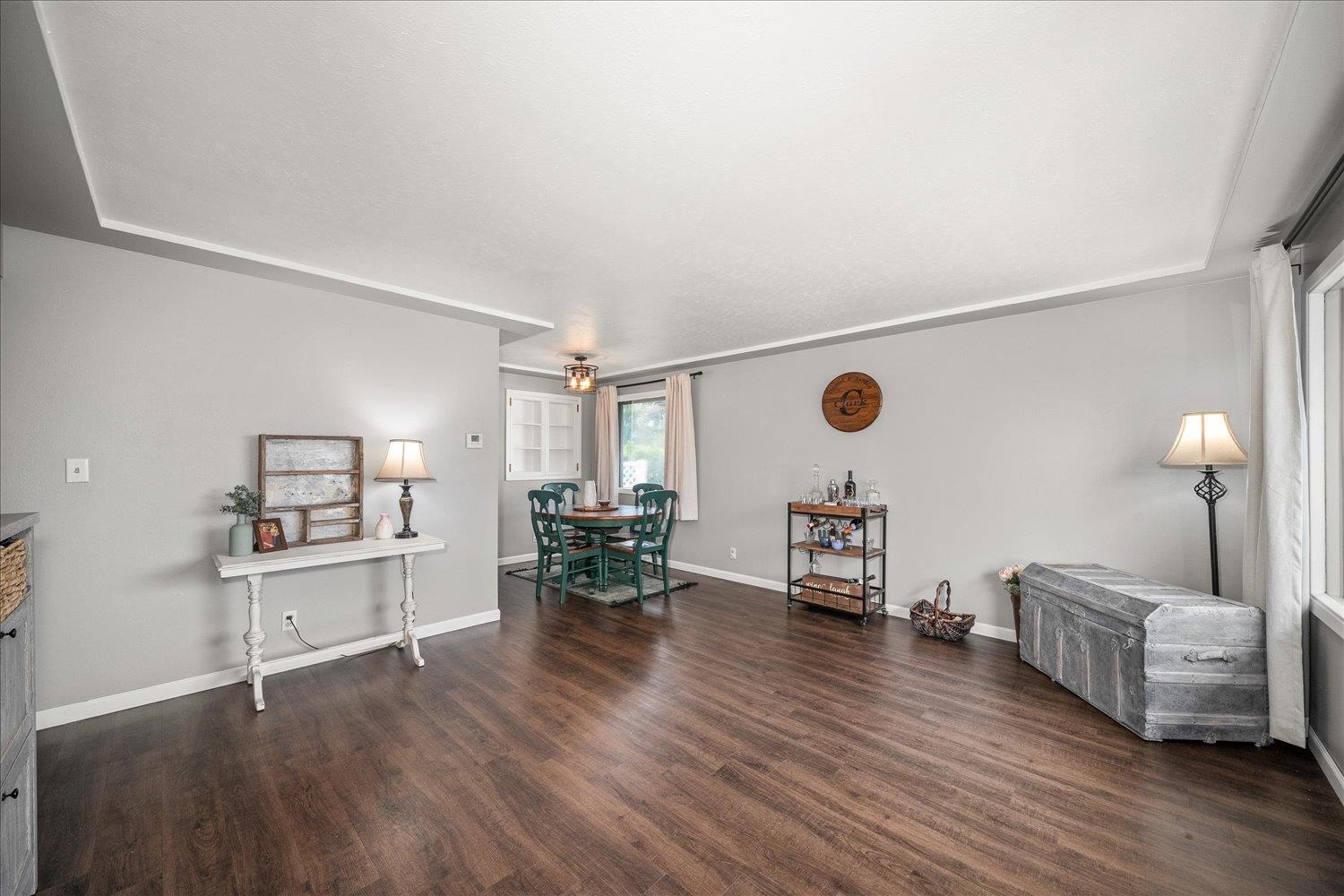1408 E Joseph Ave - Photo 4