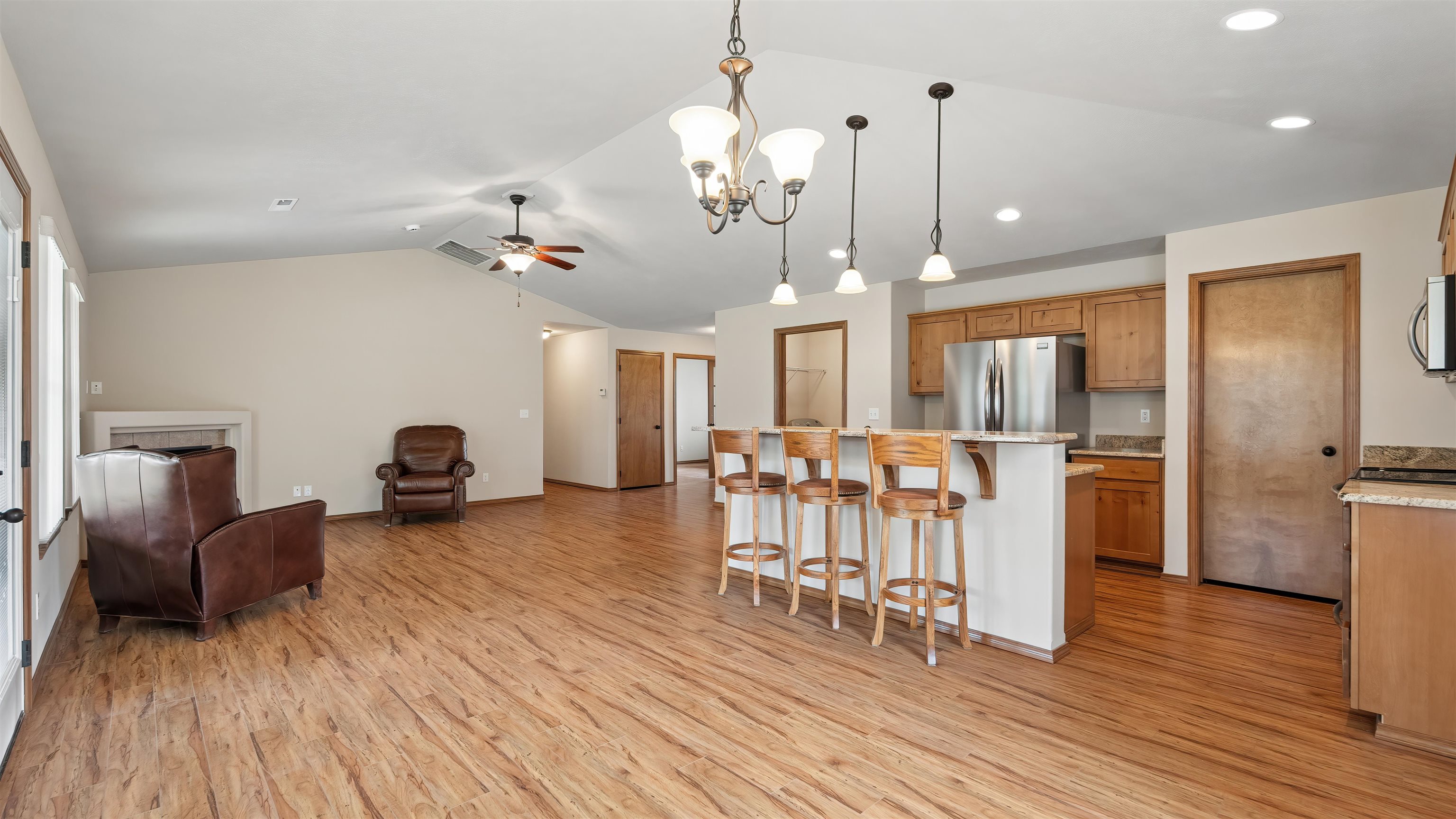 1315 E Cascade Ct - Photo 11