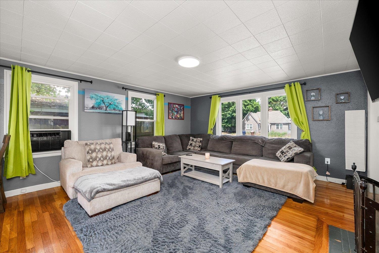 1024 E Wellesley Ave - Photo 6