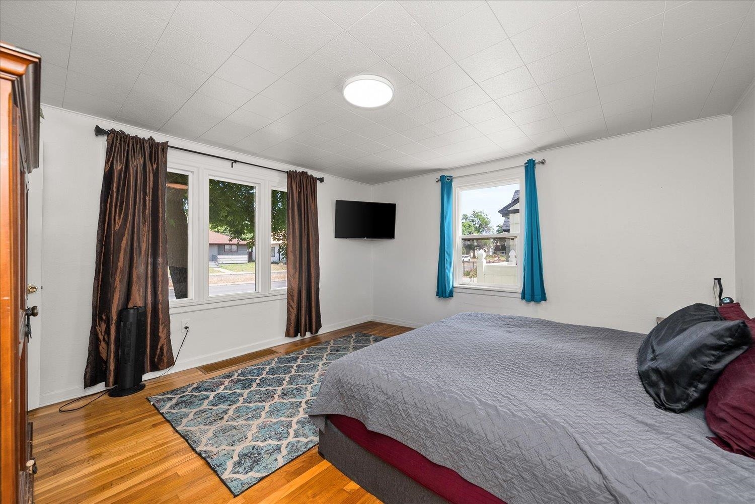 1024 E Wellesley Ave - Photo 13