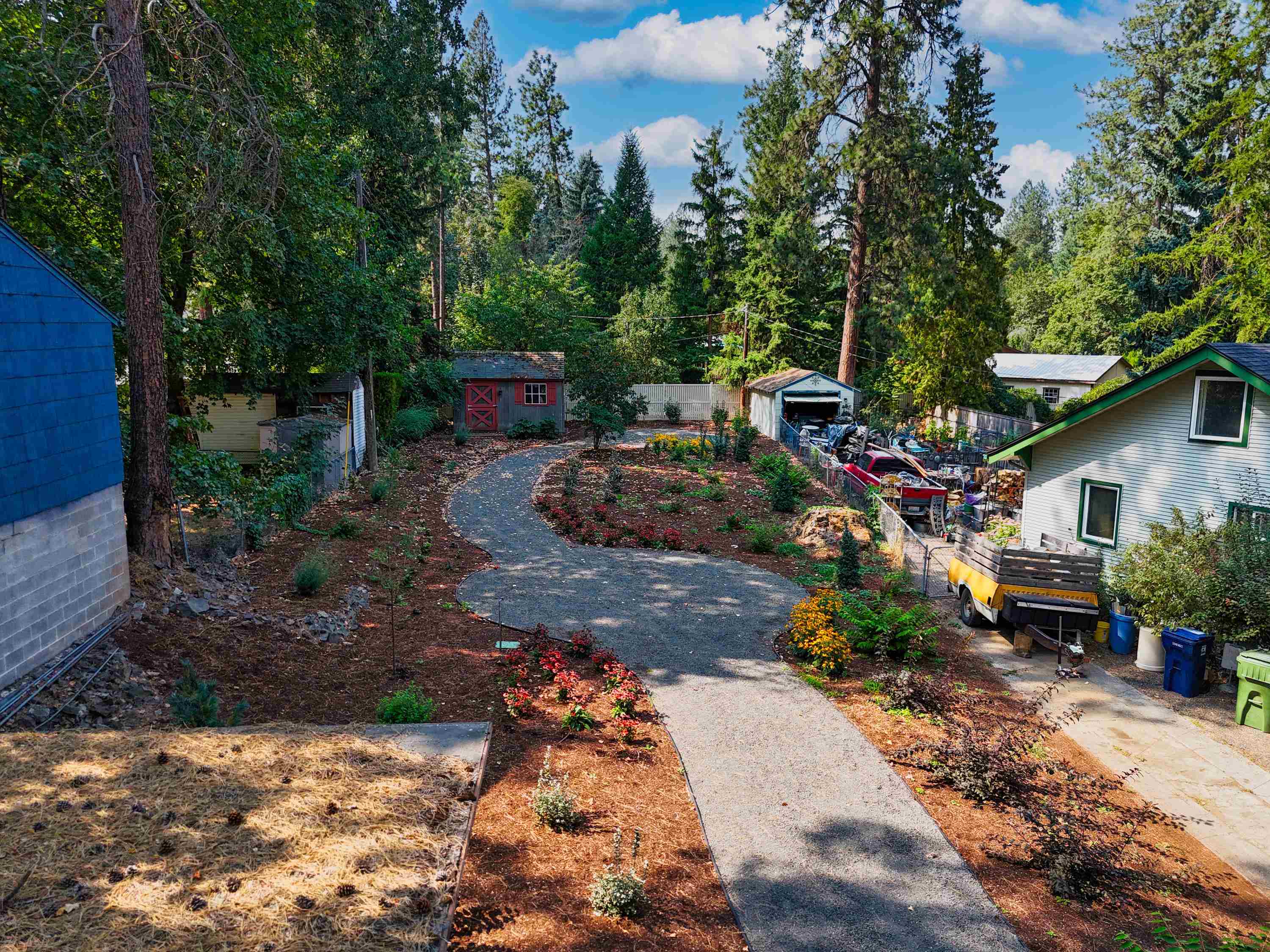 1003 E 16th Ave - Photo 2