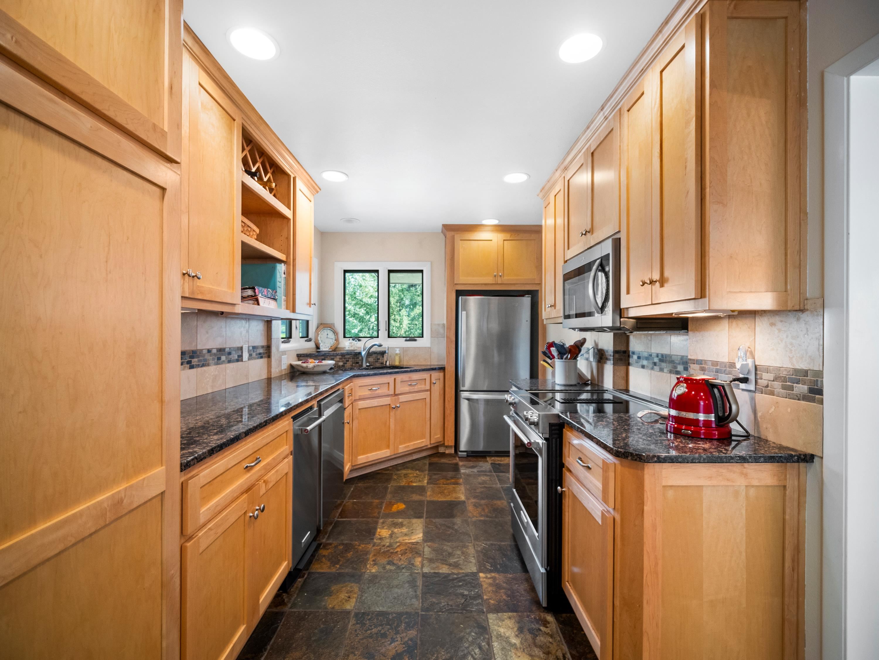 1003 E 16th Ave - Photo 13