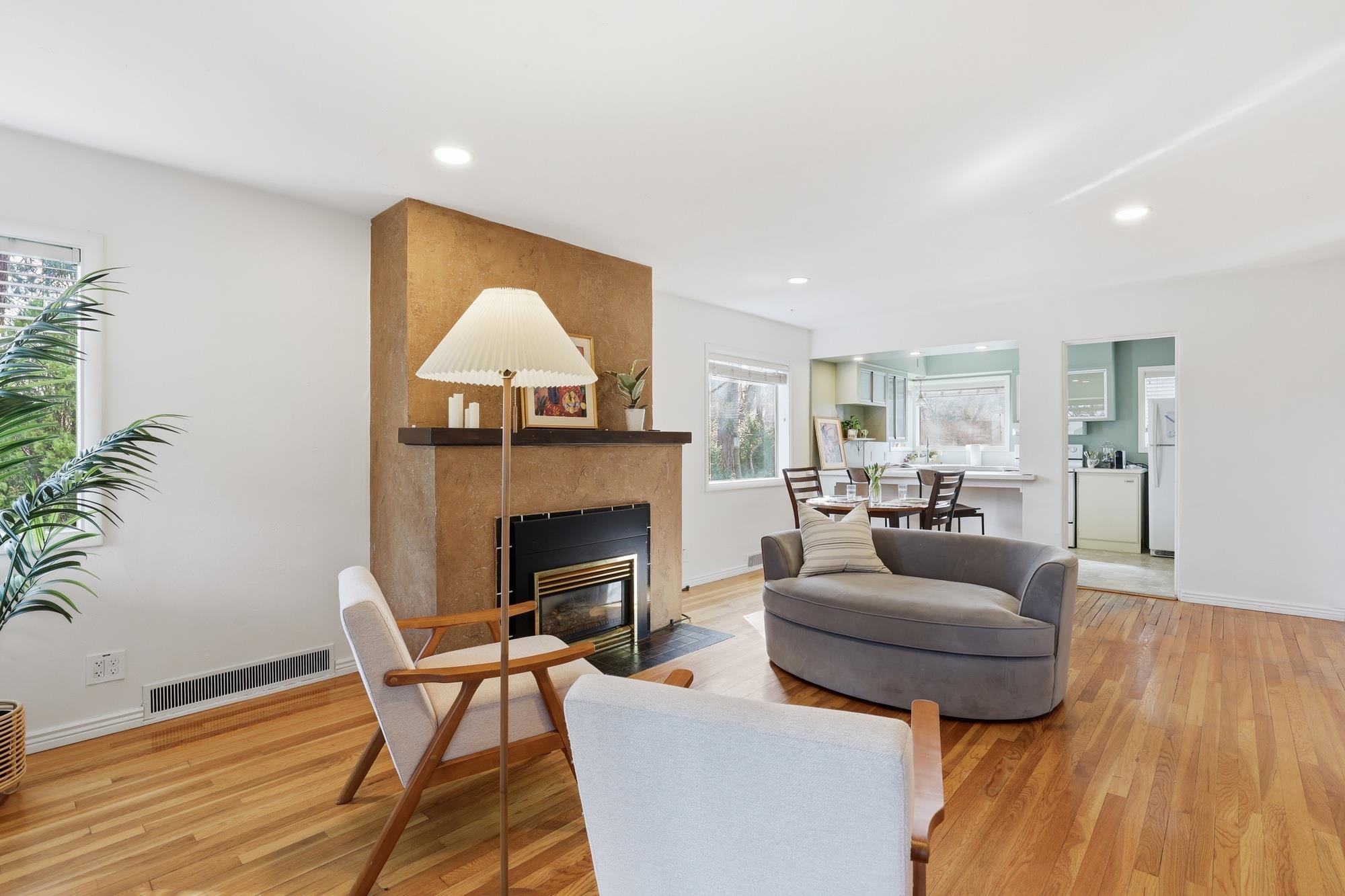 3109 E 14th Ave - Photo 5