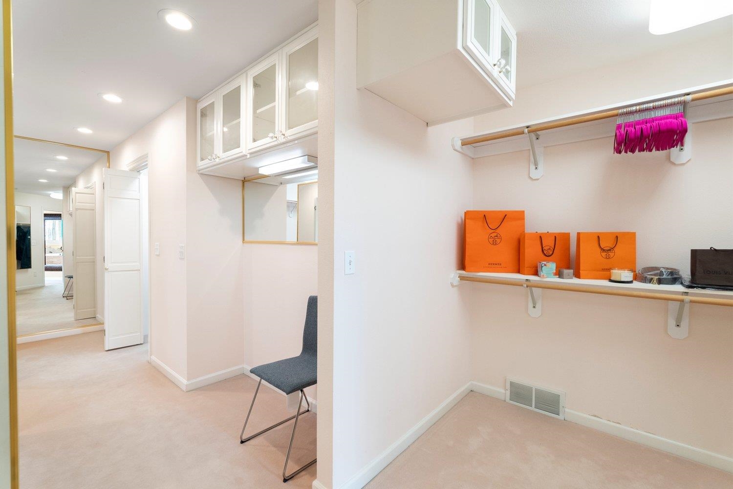 714 E Edenderry Ct - Photo 32