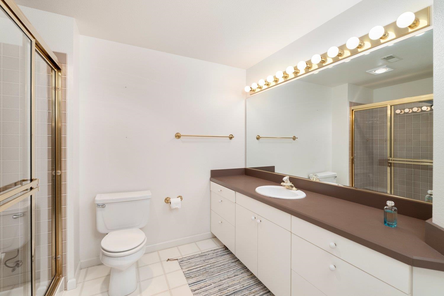 714 E Edenderry Ct - Photo 39