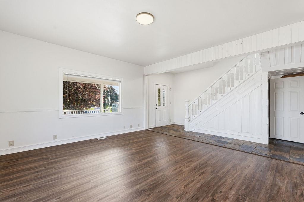 108 S 1st St - Photo 4