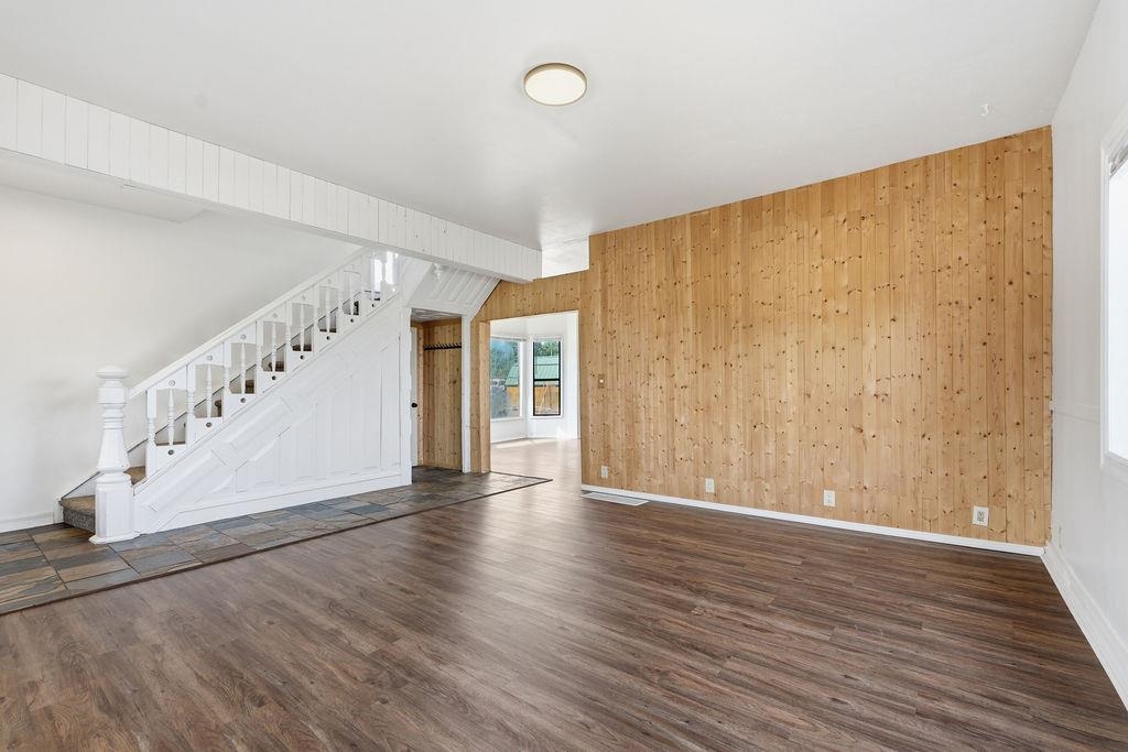 108 S 1st St - Photo 6