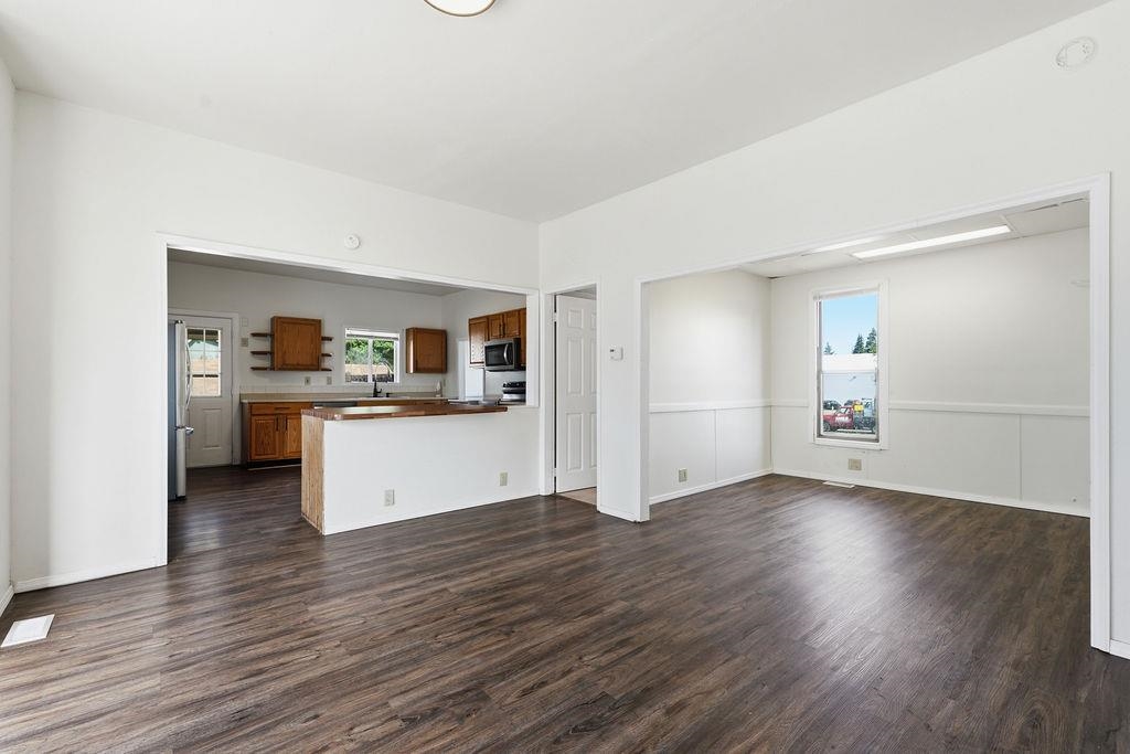 108 S 1st St - Photo 9