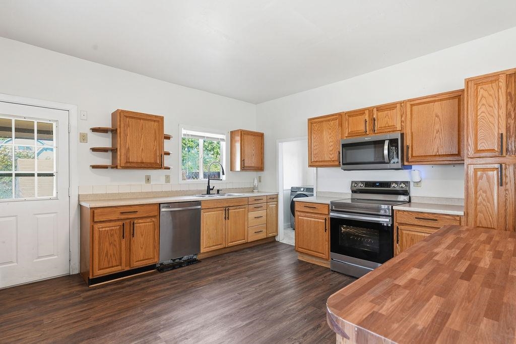 108 S 1st St - Photo 11