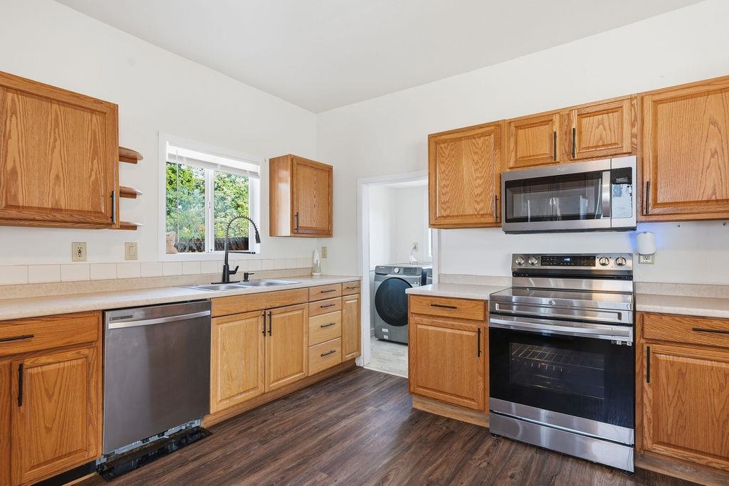 108 S 1st St - Photo 13