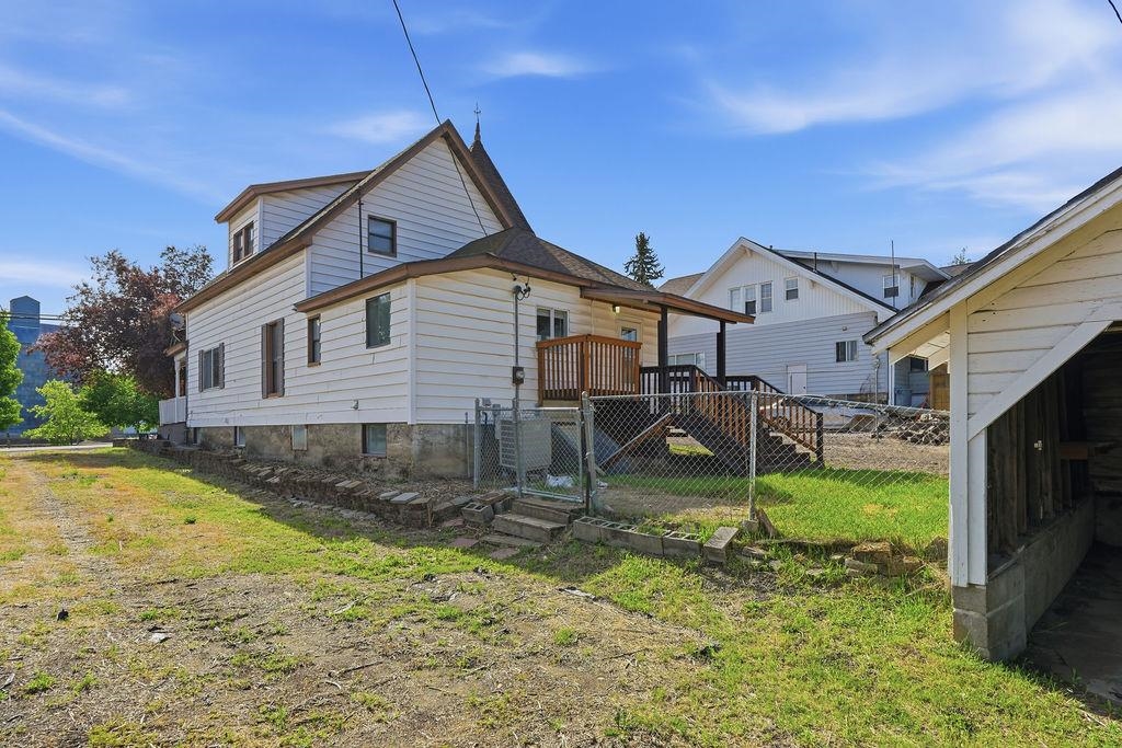 108 S 1st St - Photo 41