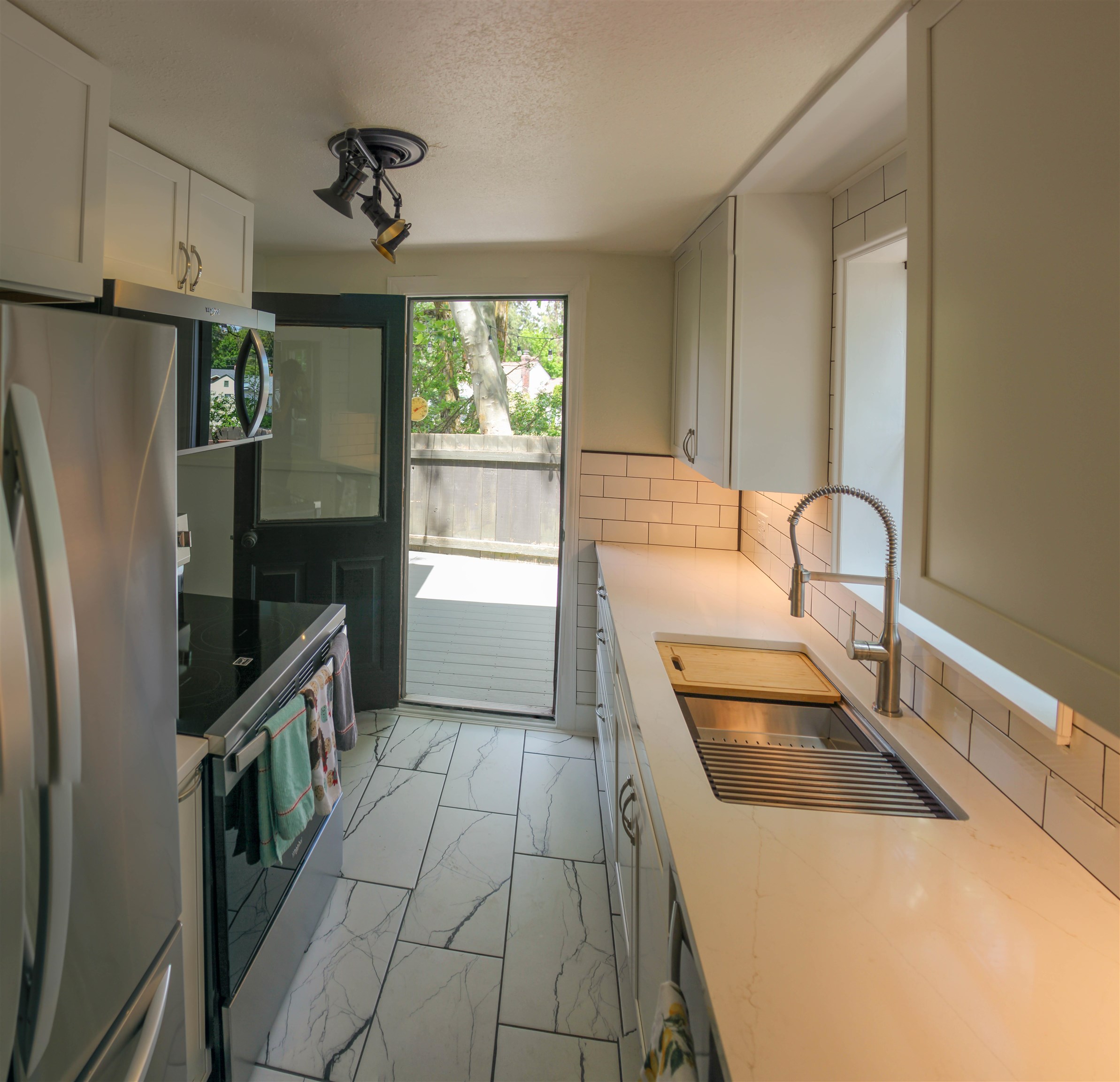 3204 W CORA Ave - Photo 20