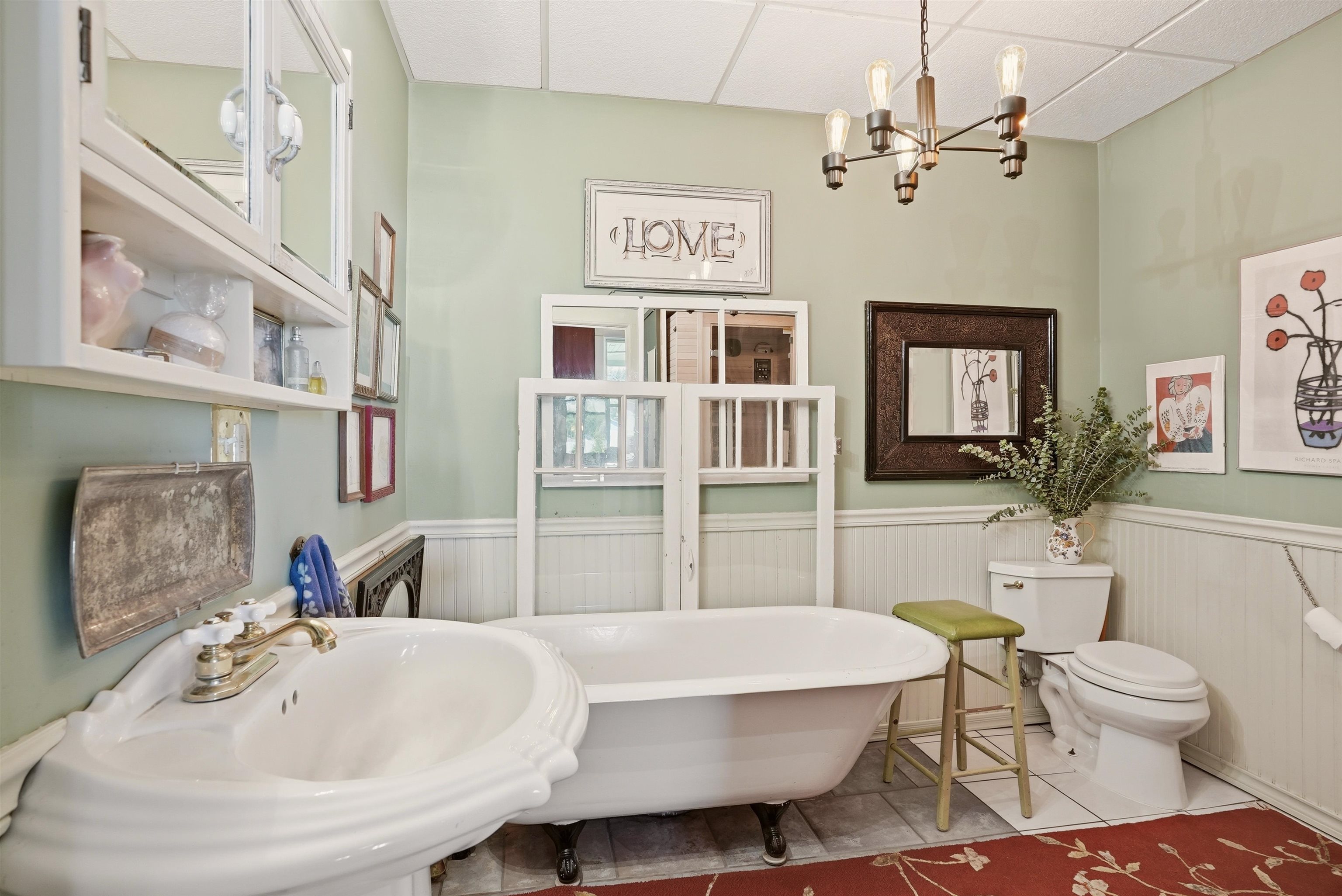 233 W Pacific St - Photo 7