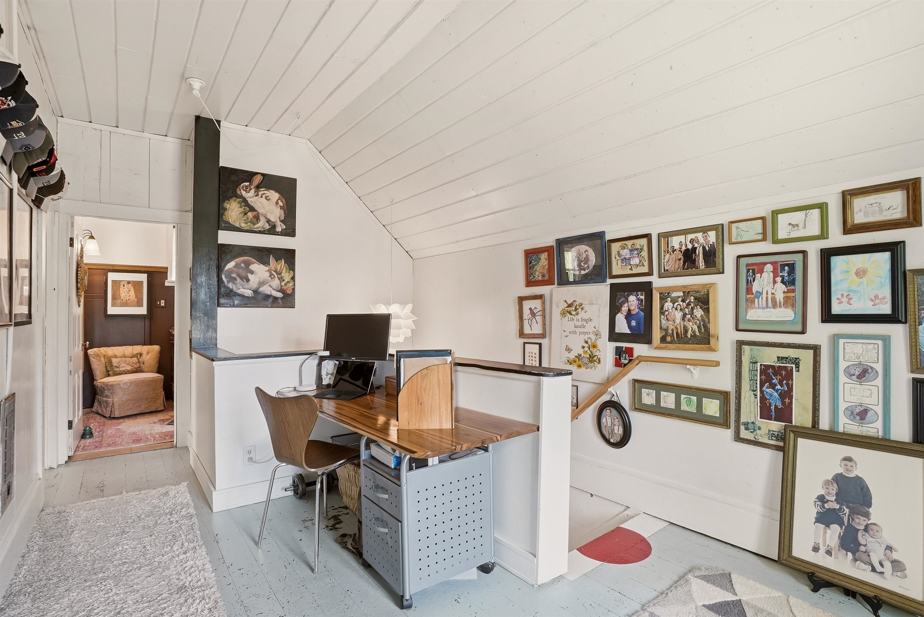 233 W Pacific St - Photo 11